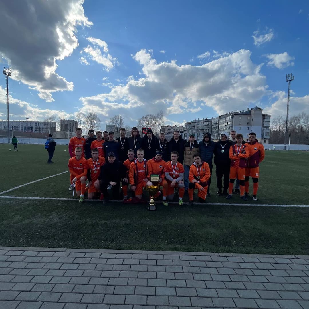 Уступаем «Распадской» и занимаем второе место на турнире памяти Василия Фомичёва.