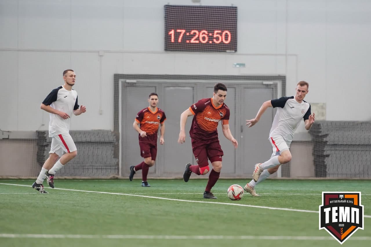 Выбираем лучшего игрока месяца!