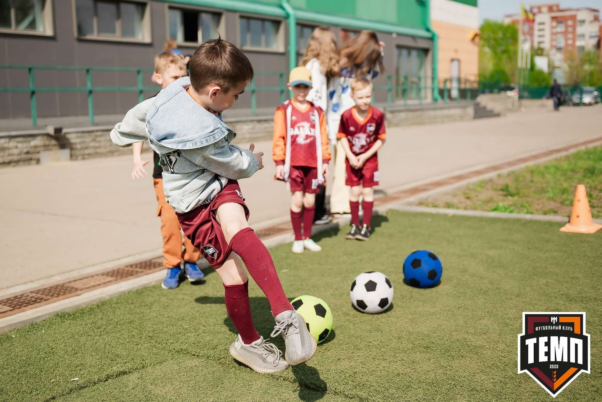 «Темп» 2:2 «Полимер». III дивизион. 21.05.2023 — кадр 16