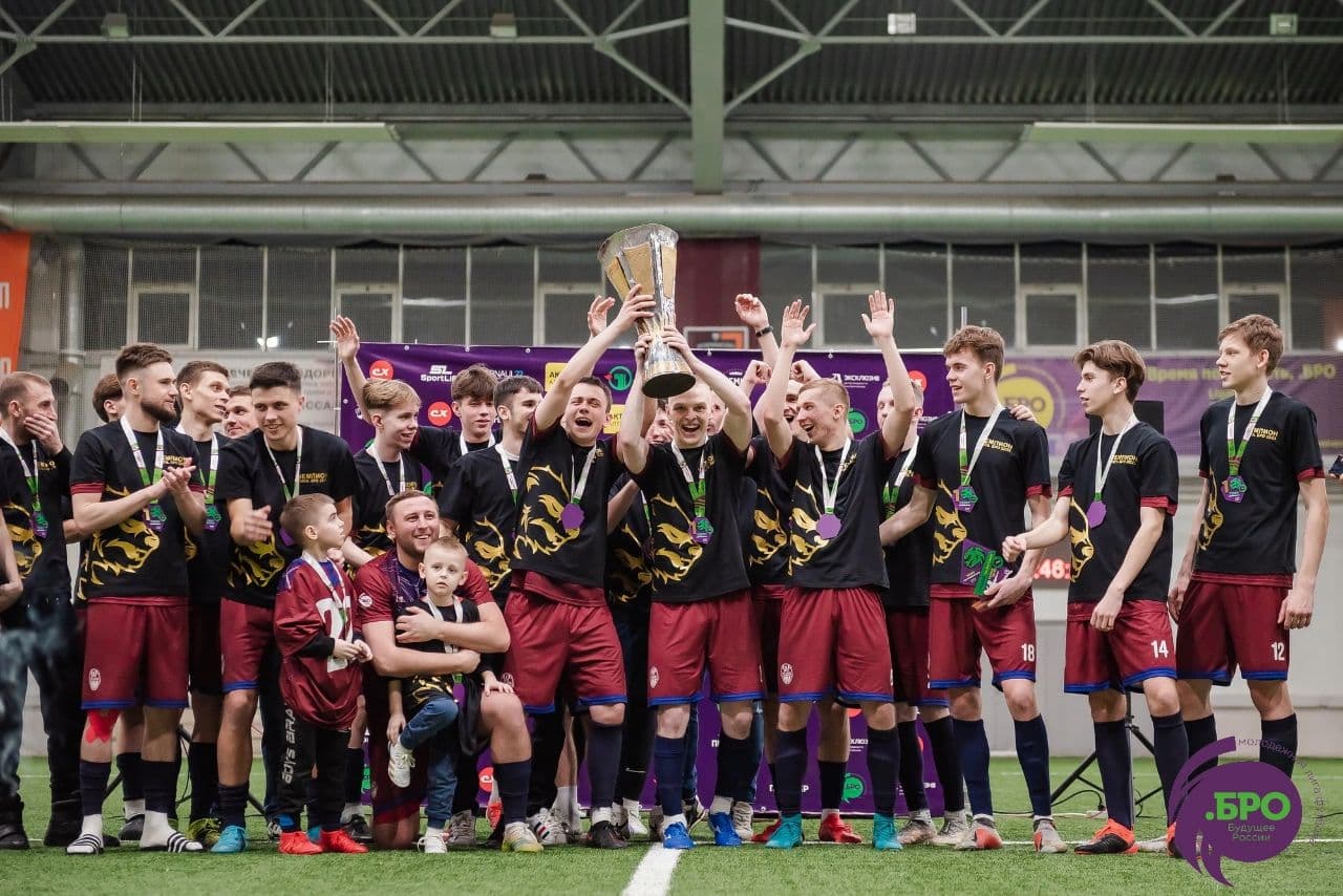 20 футболистов «Темпа» примут участие в «Лиге .БРО»!