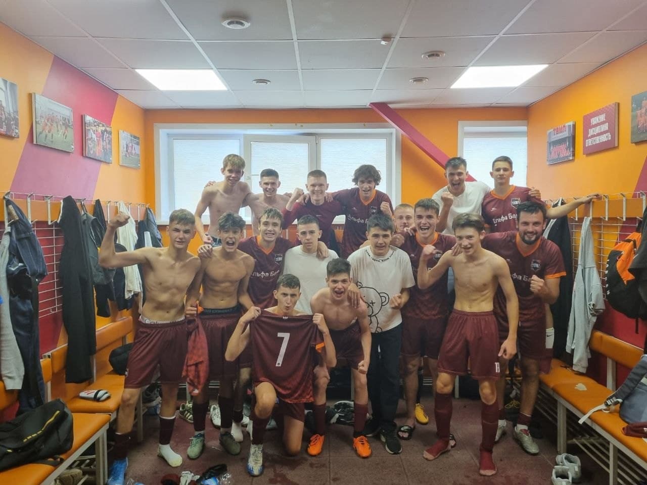 «Темп-М» одержал первую победу на домашнем поле!