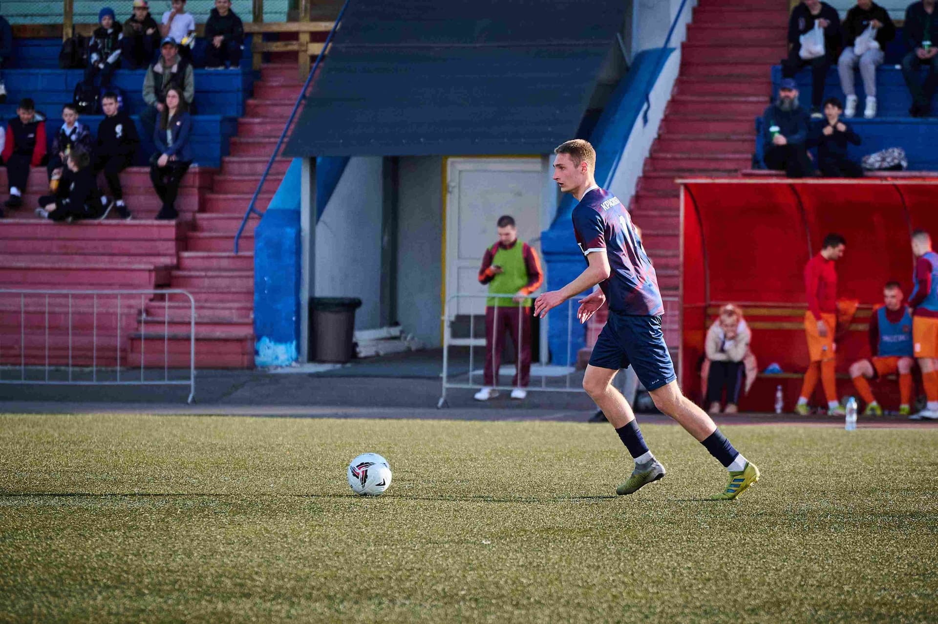 «Рассвет» 0:3 «Темп». Третья лига. 17.05.2024. Екатерина Данюк — кадр 142