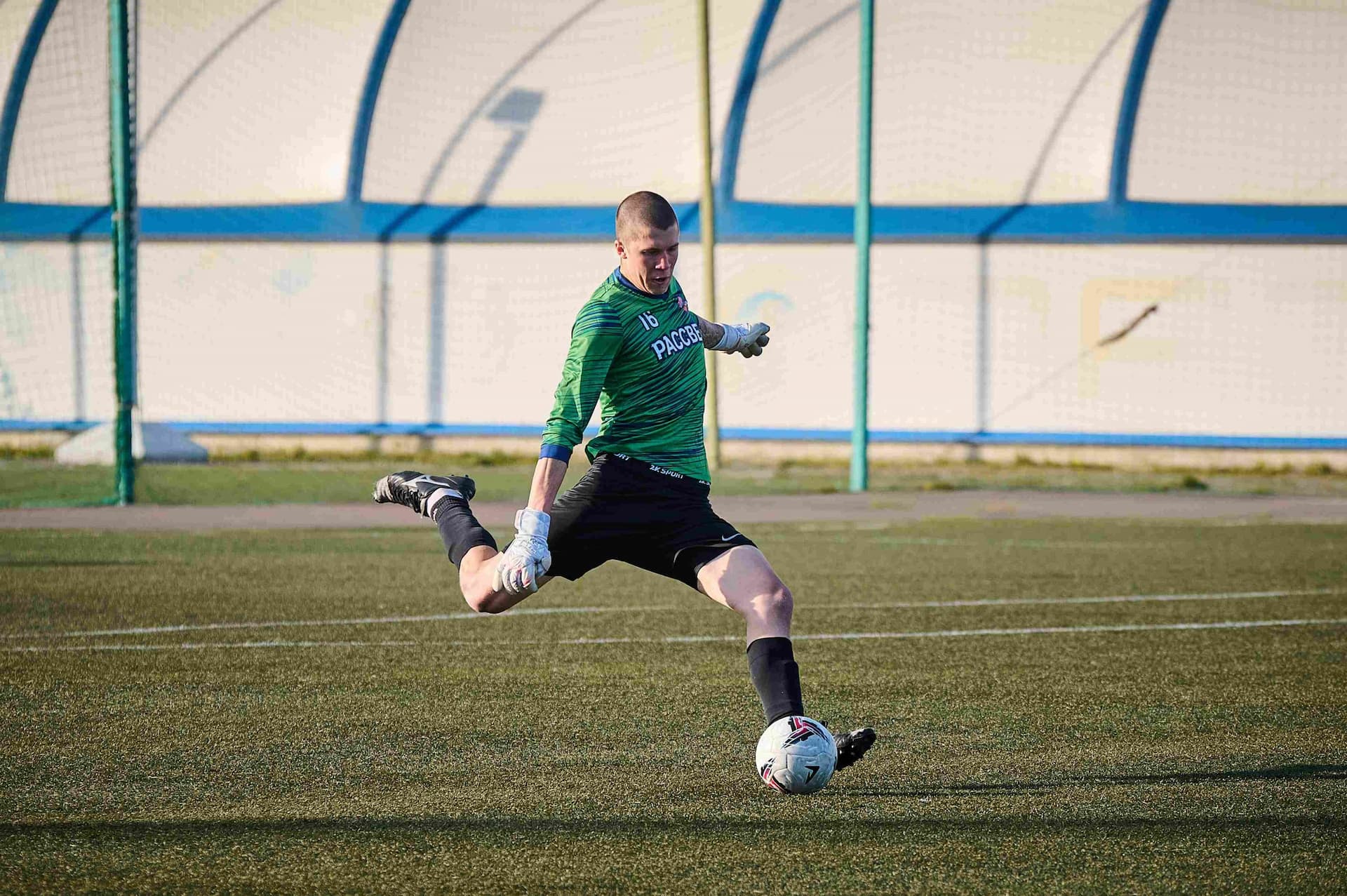 «Рассвет» 0:3 «Темп». Третья лига. 17.05.2024. Екатерина Данюк — кадр 193