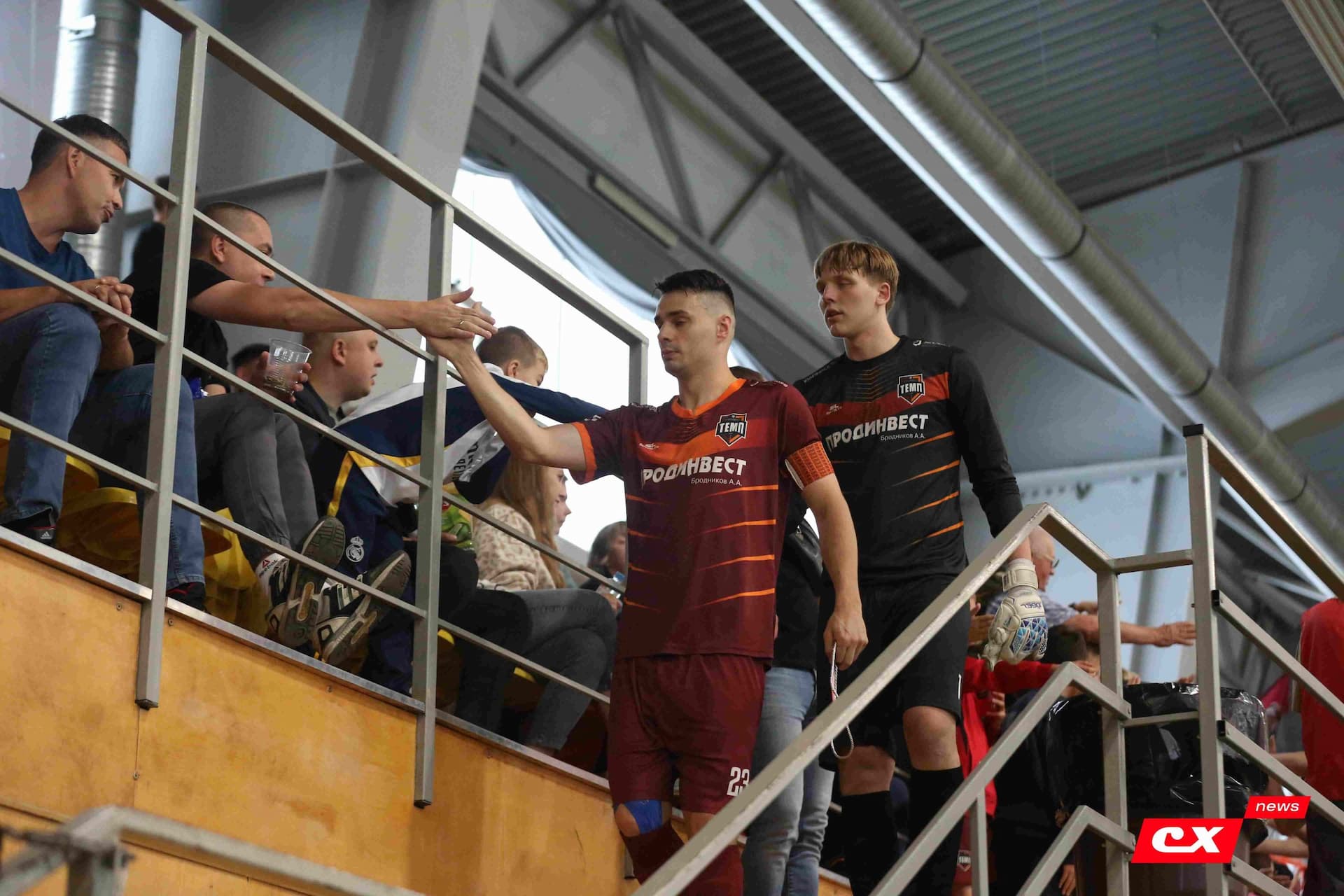 «Темп» 6:0 «Енисей-М». Третья лига. 15.08.2025. Владимир Мартынов («CX News») — кадр 95
