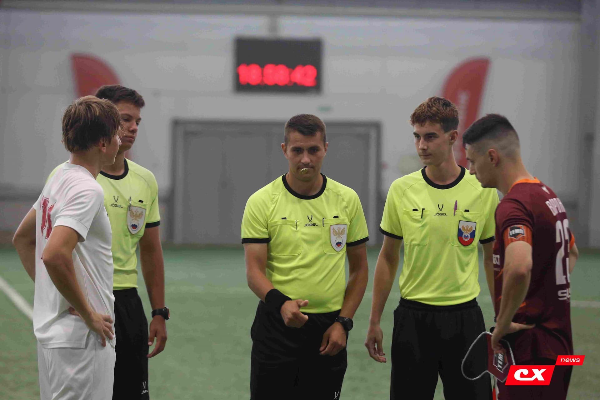 «Темп» 6:0 «Енисей-М». Третья лига. 15.08.2025. Владимир Мартынов («CX News») — кадр 122