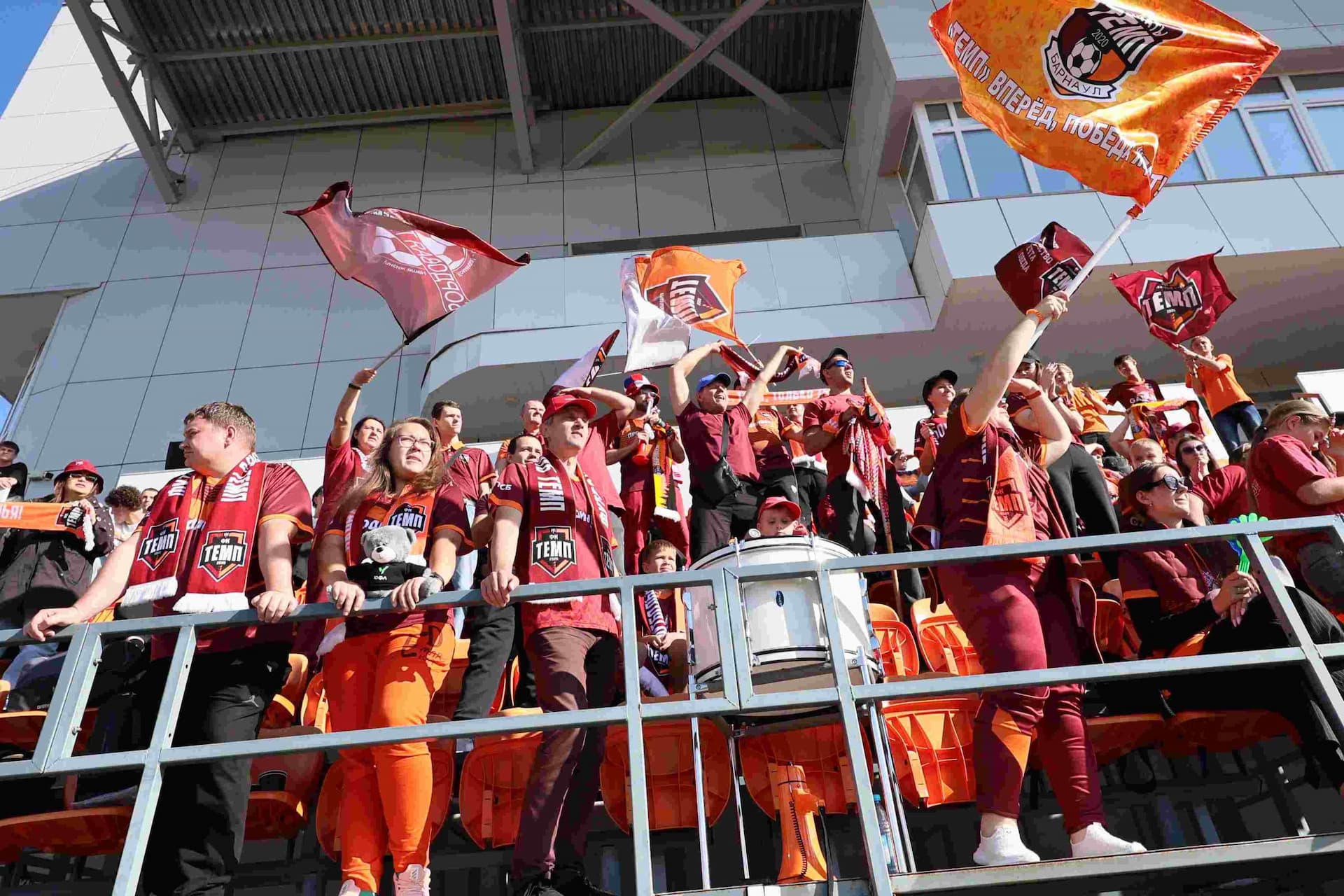 «Чита» 1:4 «Темп». Кубок Сибири. 20.09.2025. Дмитрий Поливода и Александр Чёрный — кадр 371