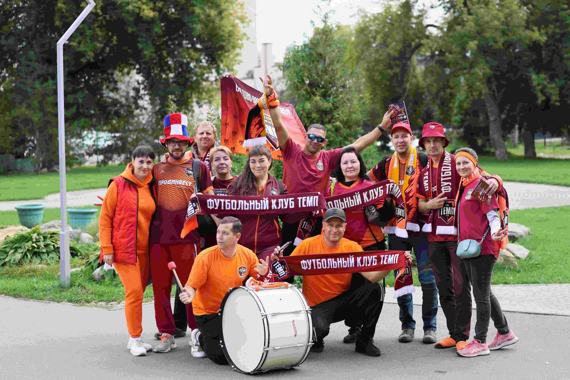 «Темп» 0:1 «Знамя Труда». FONBET Кубок России. 10.09.2025. СМИ: Владимир Мартынов («CX News»), Александр Чёрный («Алтайский спорт»), Виталий Барабаш (Сетевое издание "Толк"), Андрей Каспришин («Алтайская правда») — кадр 366