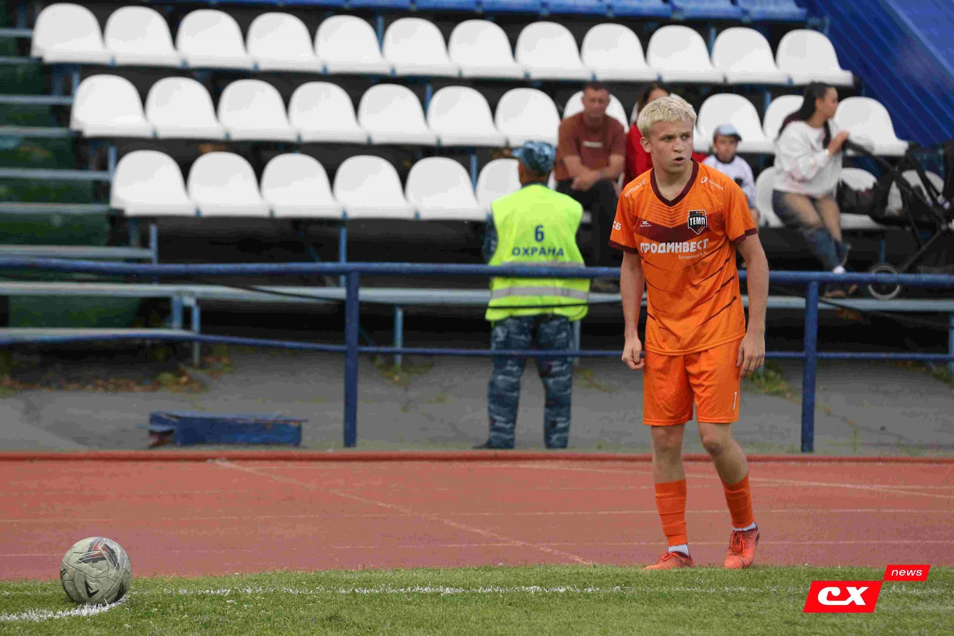 «Динамо-Барнаул-М» 1:3 «Темп». Кубок Сибири. 27.06.2025. Владимир Мартынов («CX News») — кадр 121