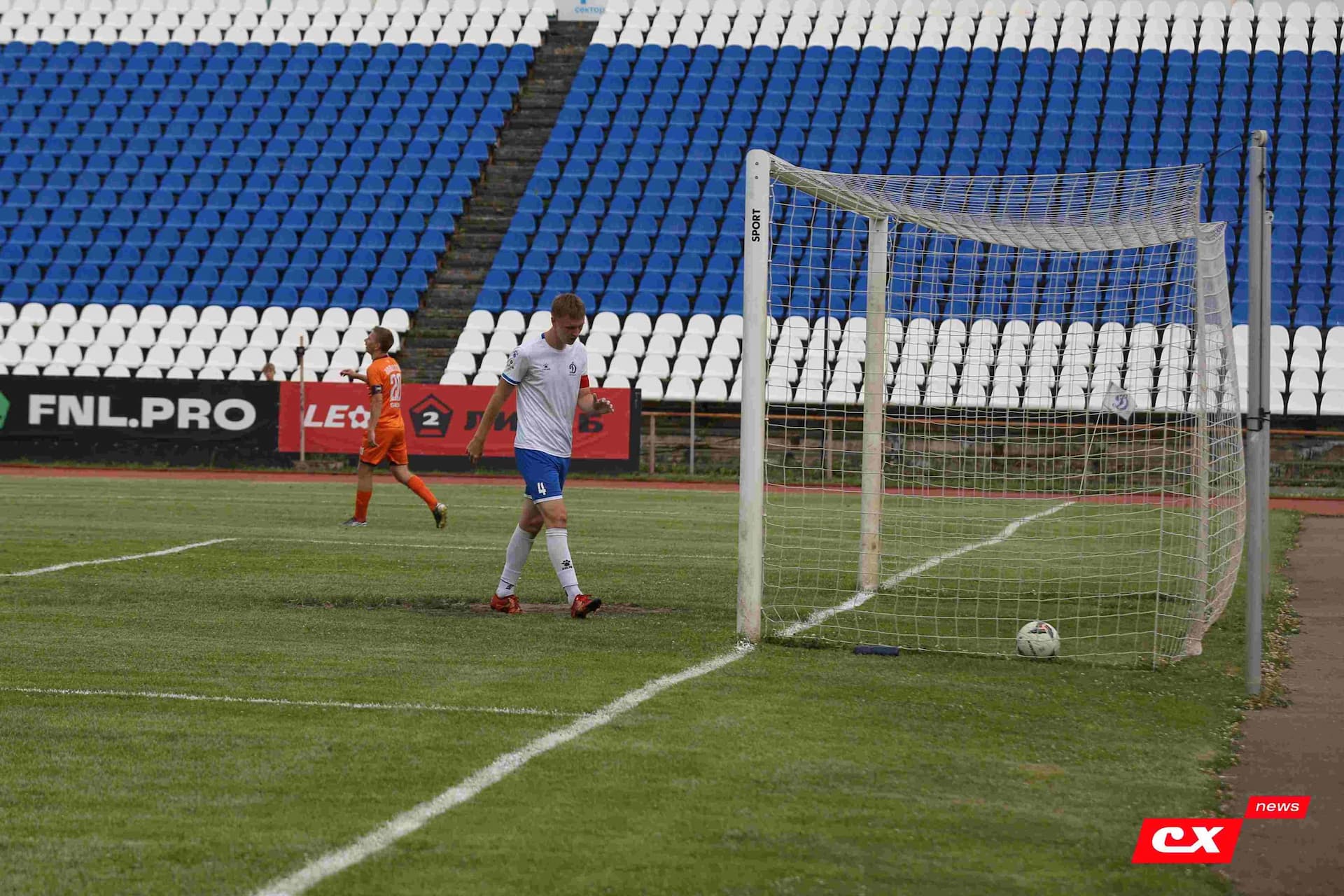 «Динамо-Барнаул-М» 1:3 «Темп». Кубок Сибири. 27.06.2025. Владимир Мартынов («CX News») — кадр 230
