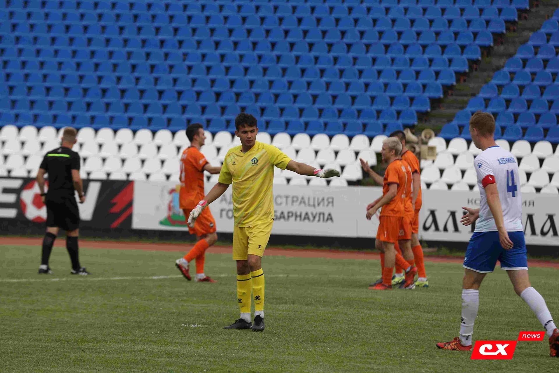 «Динамо-Барнаул-М» 1:3 «Темп». Кубок Сибири. 27.06.2025. Владимир Мартынов («CX News») — кадр 235