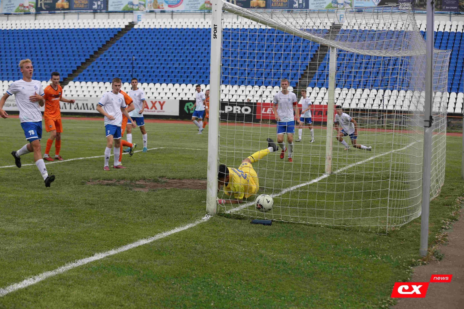 «Динамо-Барнаул-М» 1:3 «Темп». Кубок Сибири. 27.06.2025. Владимир Мартынов («CX News») — кадр 285