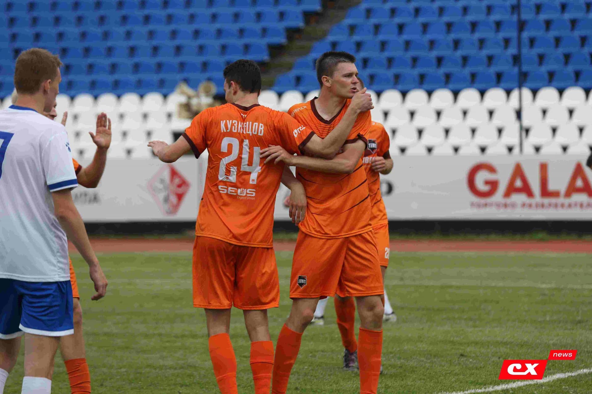 «Динамо-Барнаул-М» 1:3 «Темп». Кубок Сибири. 27.06.2025. Владимир Мартынов («CX News») — кадр 291