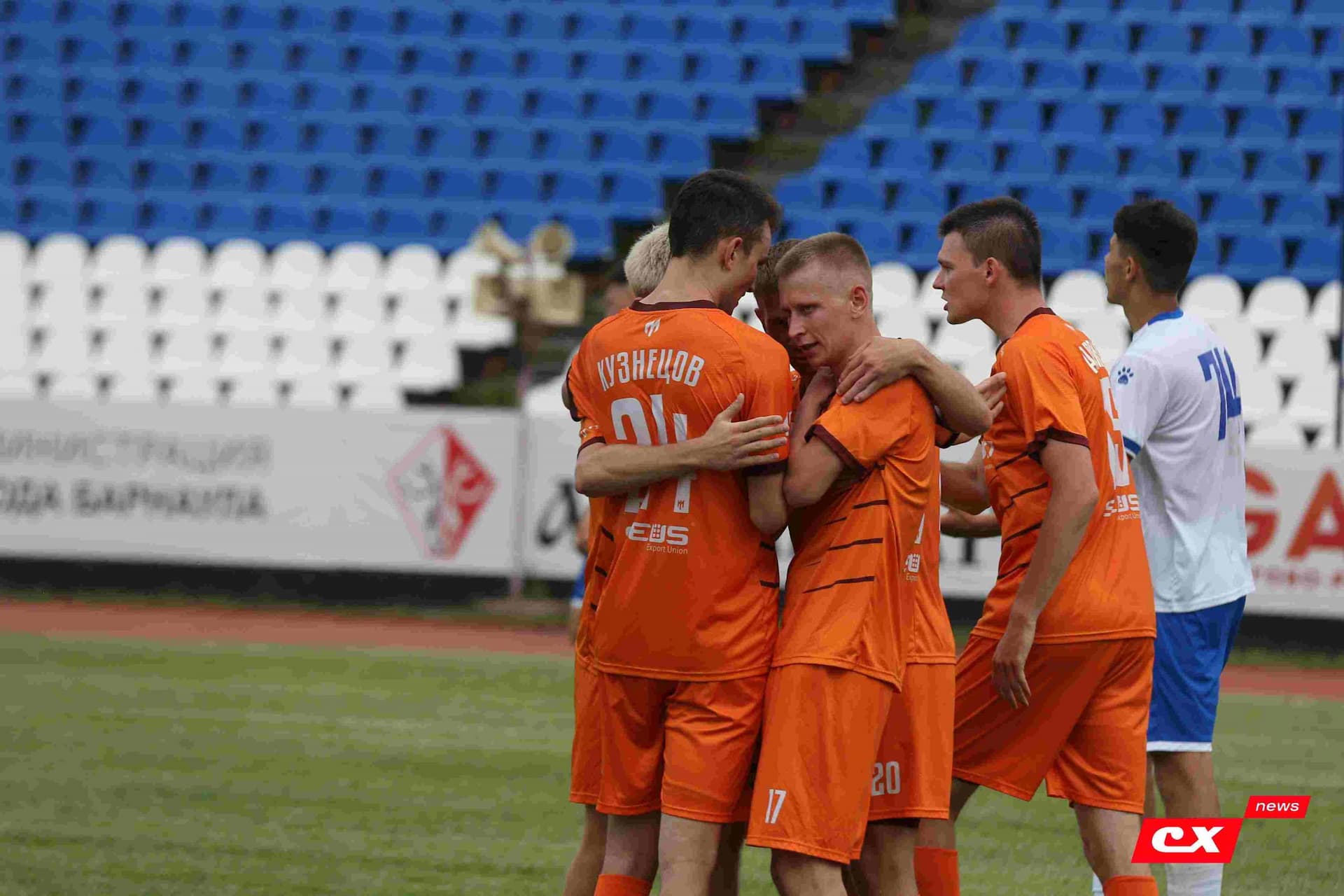 «Динамо-Барнаул-М» 1:3 «Темп». Кубок Сибири. 27.06.2025. Владимир Мартынов («CX News») — кадр 295