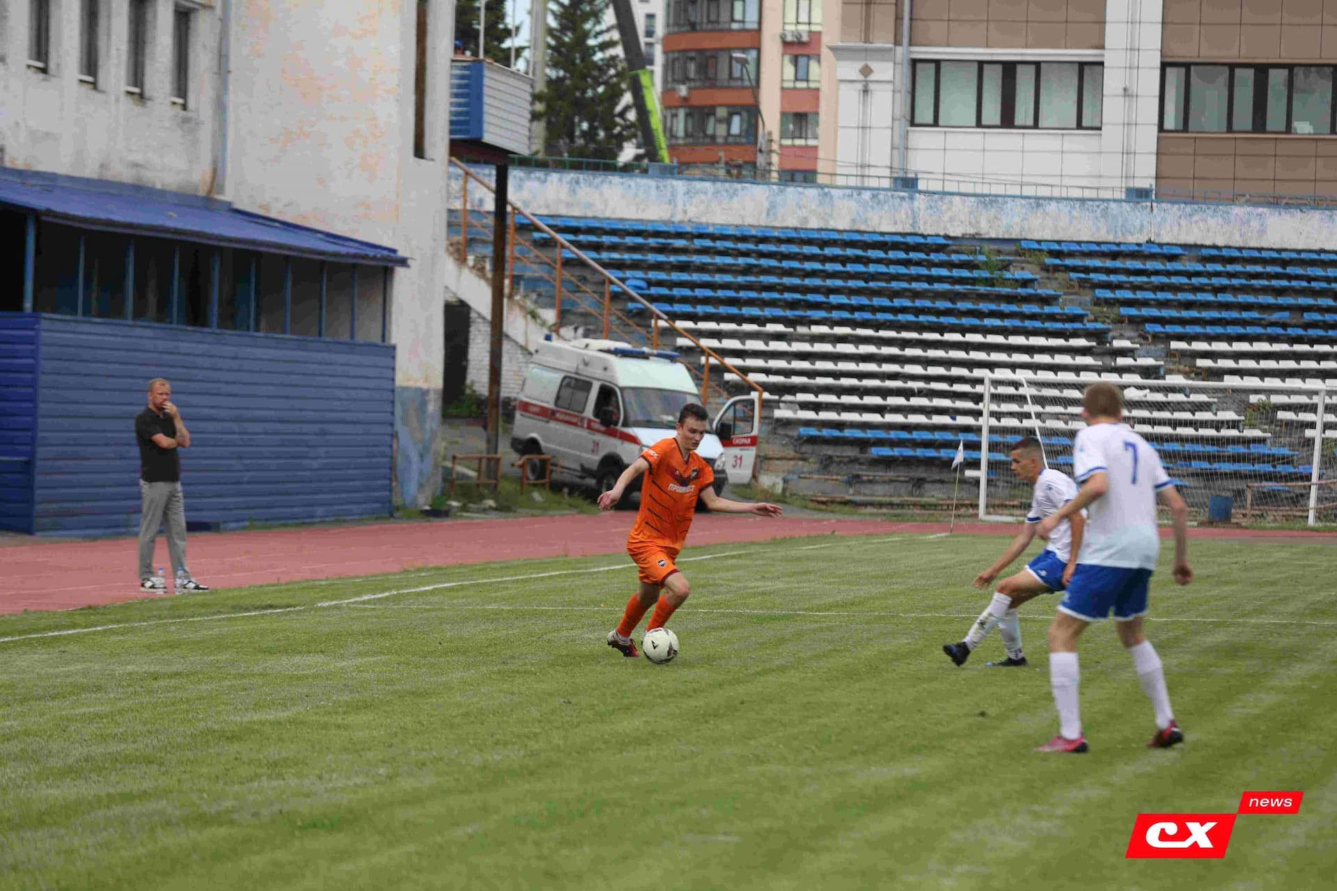«Динамо-Барнаул-М» 1:3 «Темп». Кубок Сибири. 27.06.2025. Владимир Мартынов («CX News») — кадр 303