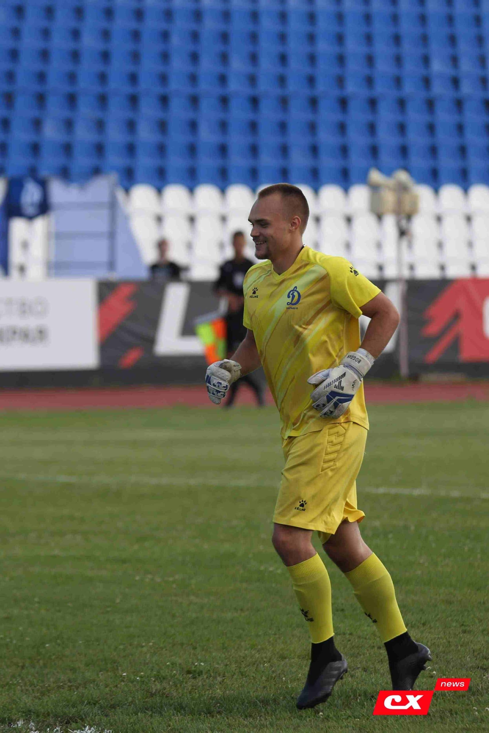 «Динамо-Барнаул-М» 1:2 «Темп». Третья лига. 12.07.2025. Владимир Мартынов («CX News») — кадр 125