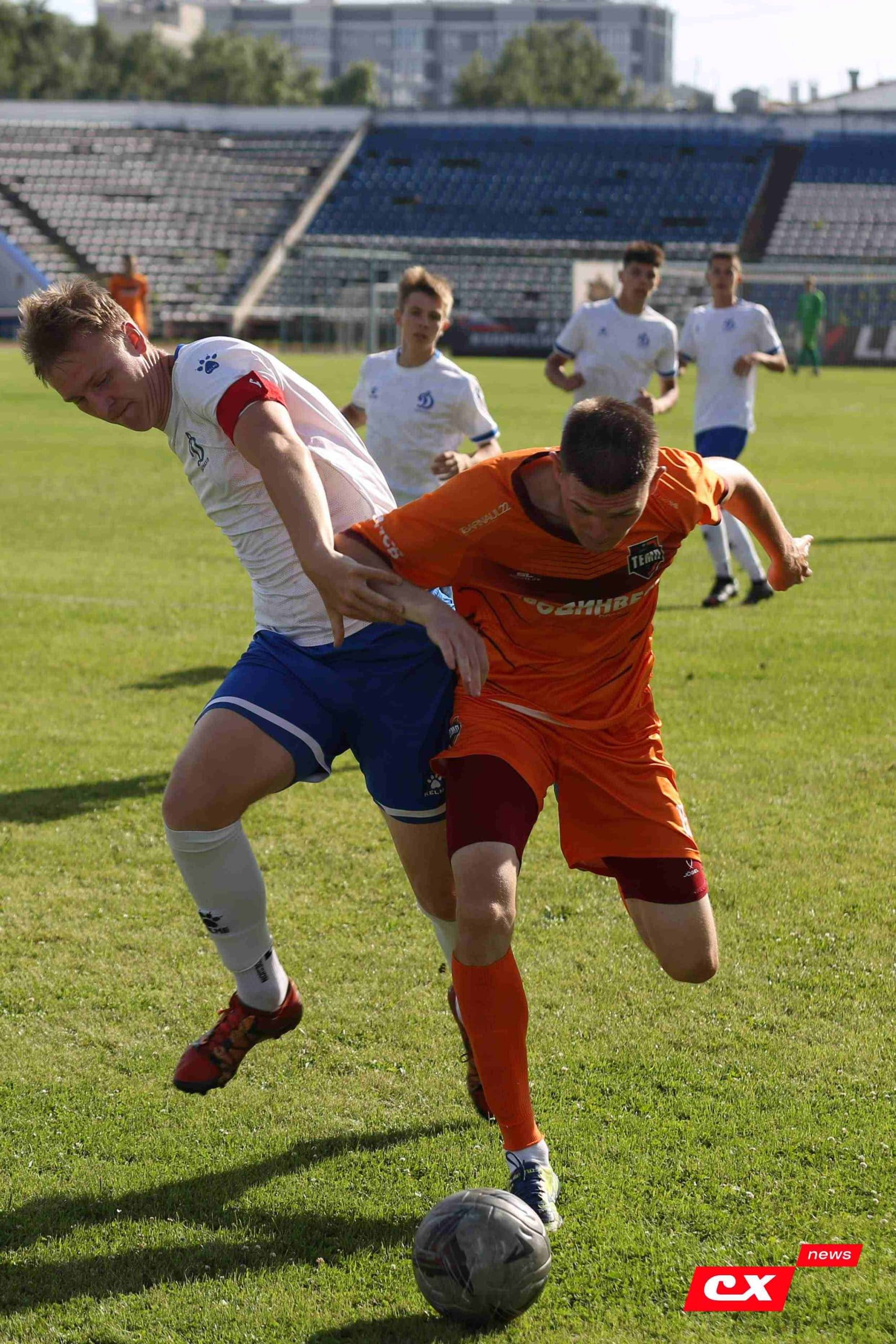 «Динамо-Барнаул-М» 1:2 «Темп». Третья лига. 12.07.2025. Владимир Мартынов («CX News») — кадр 142