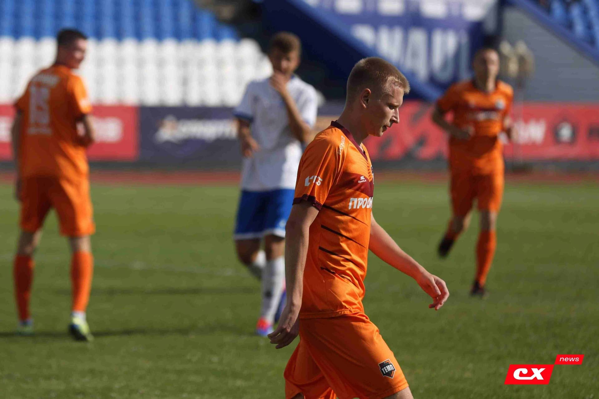 «Динамо-Барнаул-М» 1:2 «Темп». Третья лига. 12.07.2025. Владимир Мартынов («CX News») — кадр 166