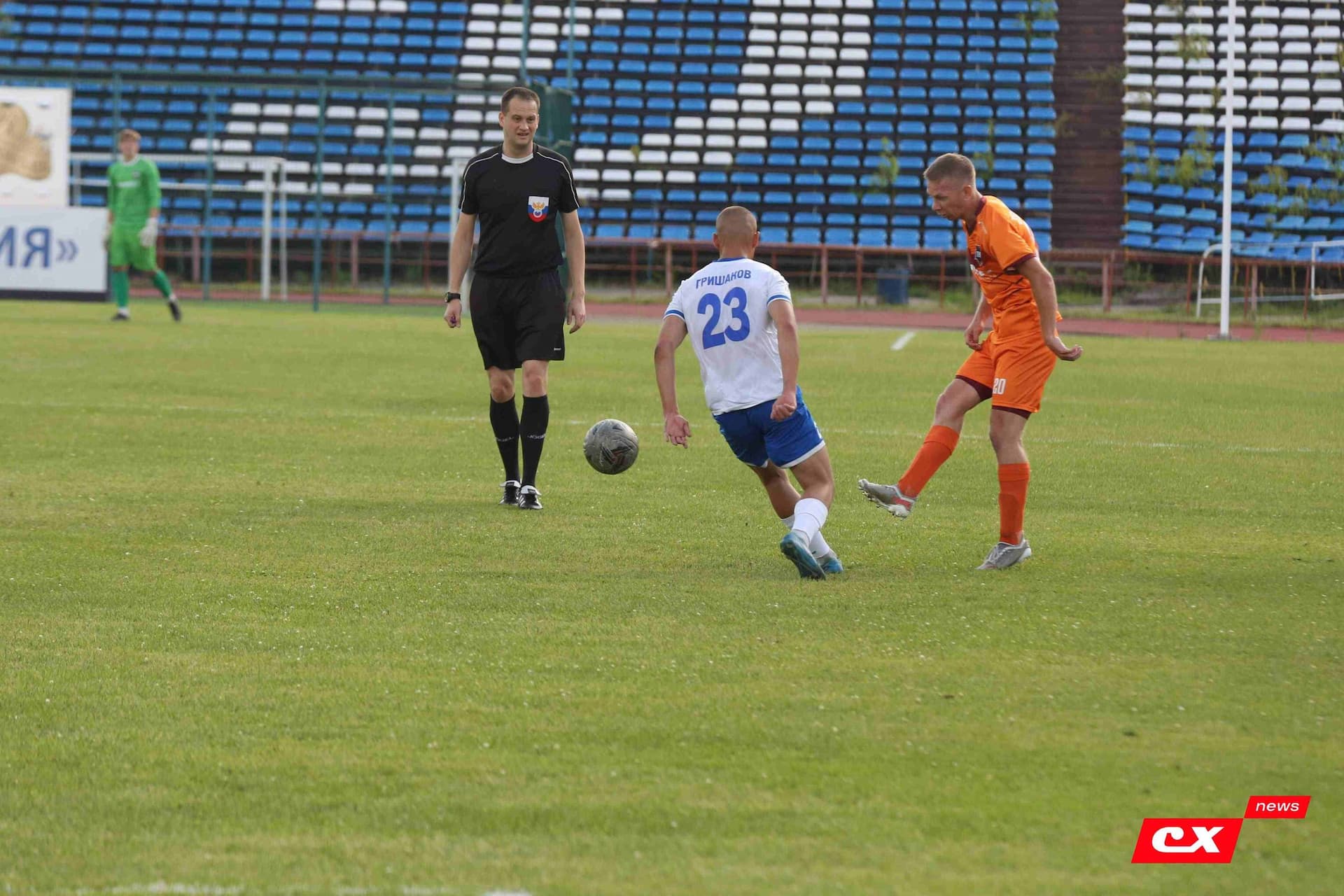 «Динамо-Барнаул-М» 1:2 «Темп». Третья лига. 12.07.2025. Владимир Мартынов («CX News») — кадр 205