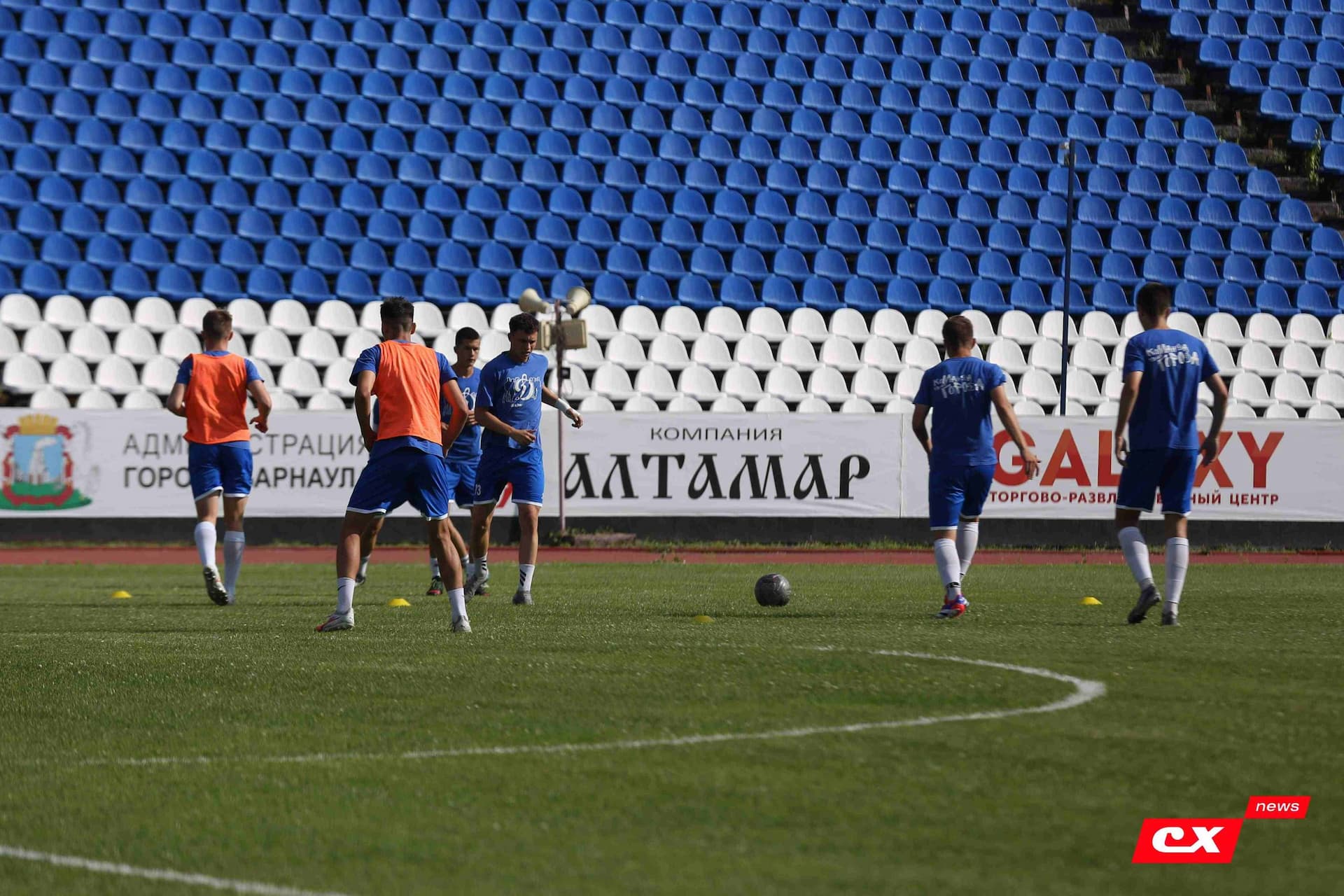 «Динамо-Барнаул-М» 1:2 «Темп». Третья лига. 12.07.2025. Владимир Мартынов («CX News») — кадр 34