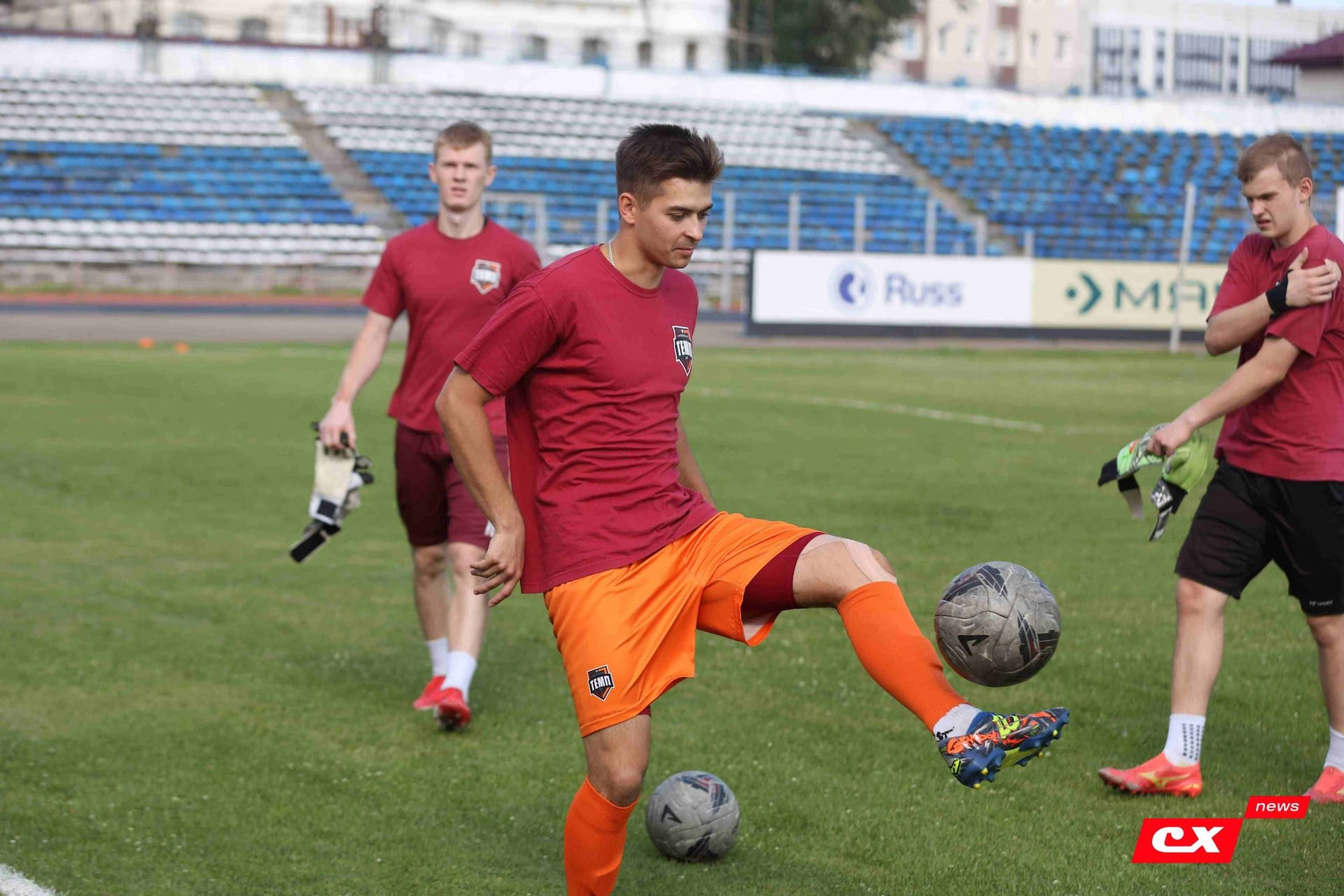«Динамо-Барнаул-М» 1:2 «Темп». Третья лига. 12.07.2025. Владимир Мартынов («CX News») — кадр 95