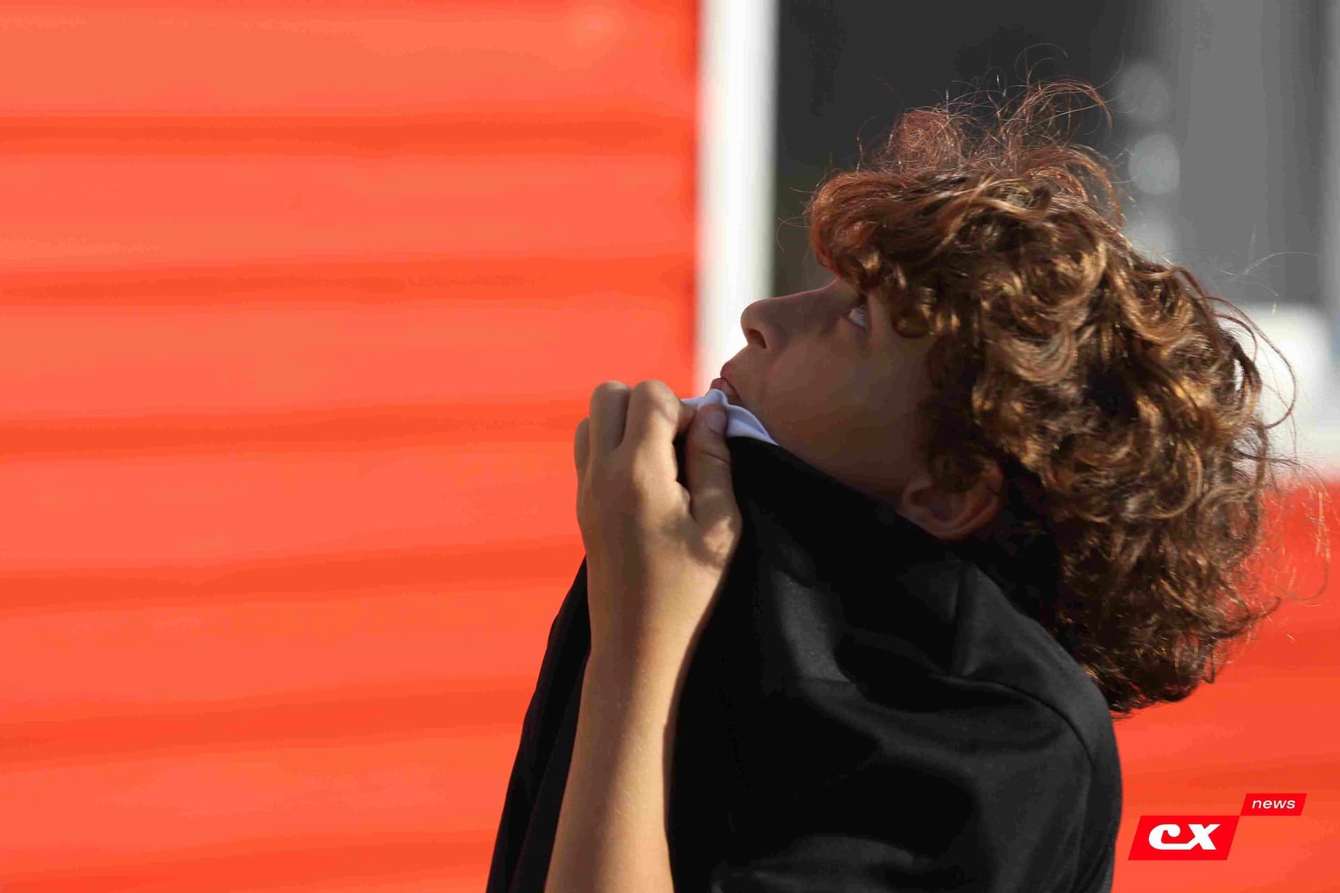 «Полимер» 2:2 «Темп». Третья лига. 05.09.2025. Владимир Мартынов («CX News») и Александр Чёрный («Алтайский спорт») — кадр 42