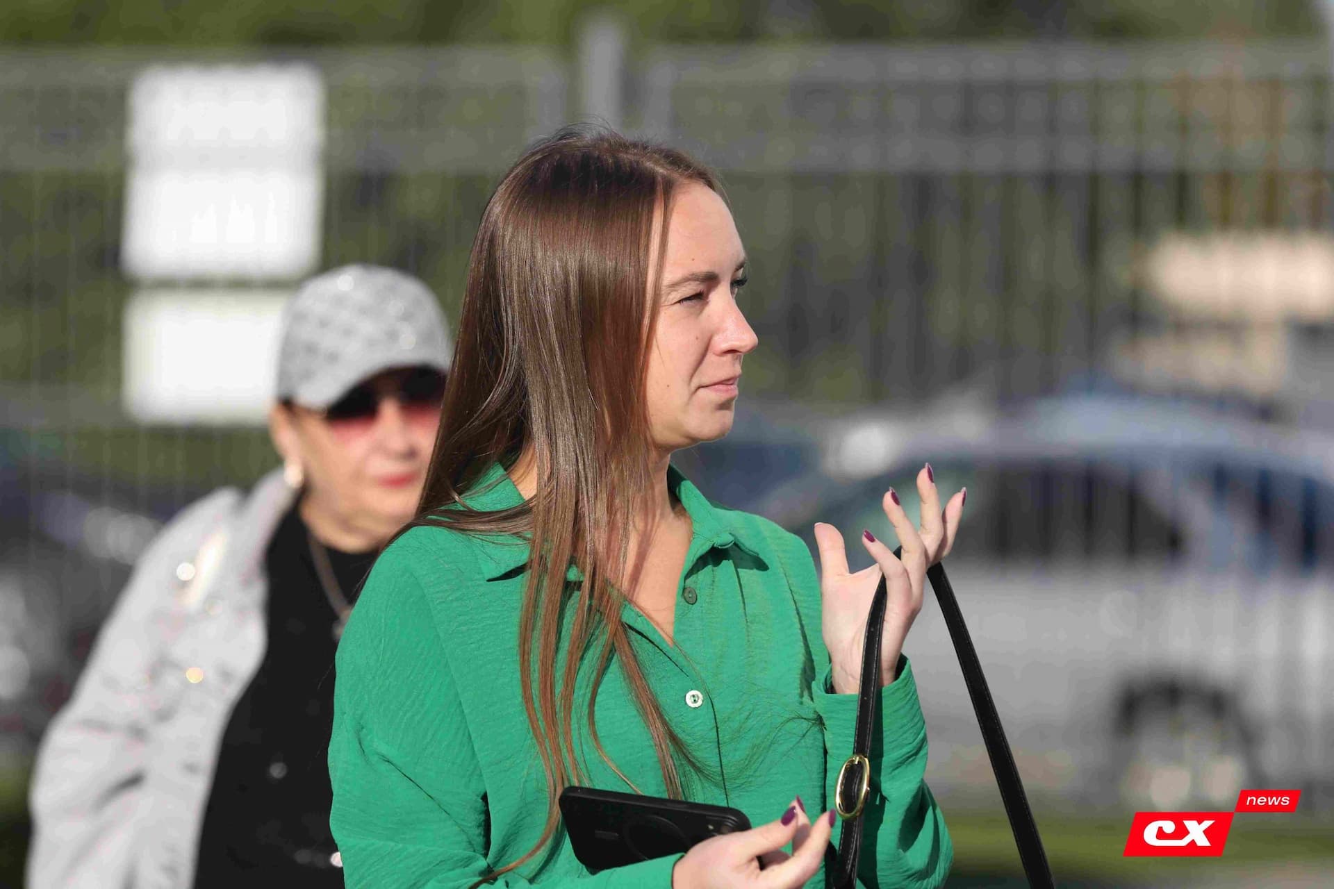 «Полимер» 2:2 «Темп». Третья лига. 05.09.2025. Владимир Мартынов («CX News») и Александр Чёрный («Алтайский спорт») — кадр 52