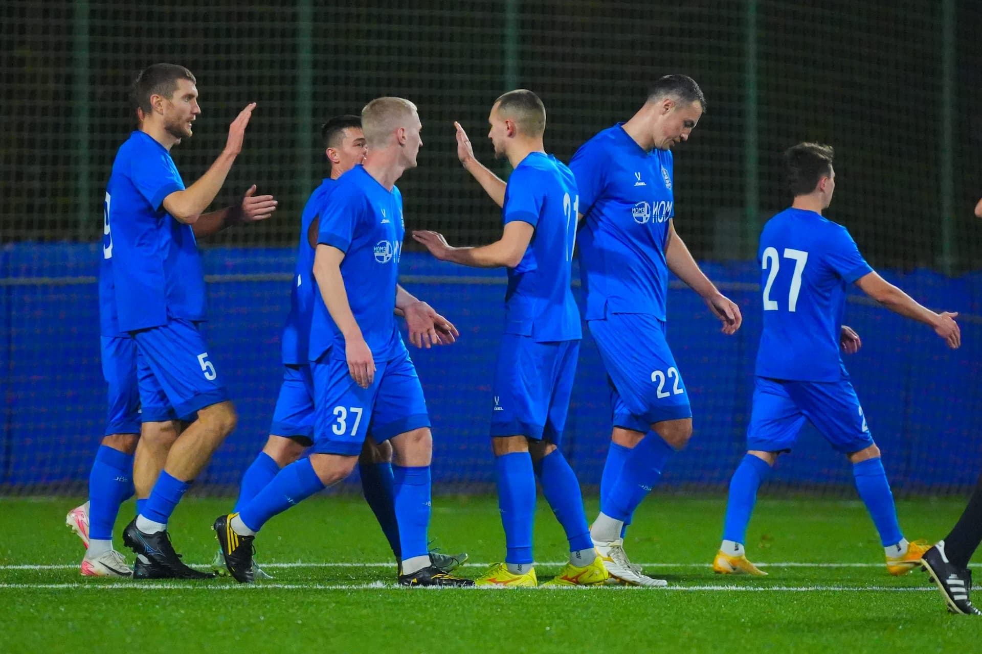 «Ижевск» 5:2 «Темп». Финальный этап Третьей лиги. 06.11.2025. Валерия Лихачёва — кадр 36