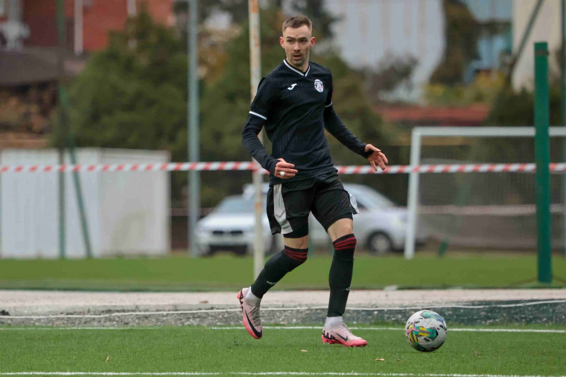 «Дорожник» 3:3 (4-2 пен.) «Темп». Финальный этап Третьей лиги. 07.11.2024 — кадр 16