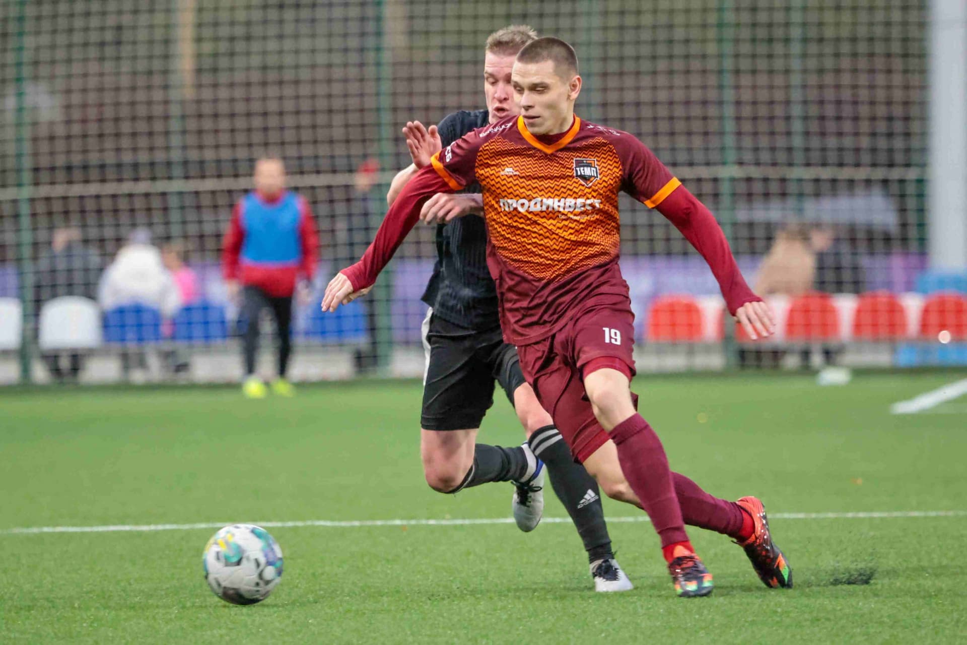 «Дорожник» 3:3 (4-2 пен.) «Темп». Финальный этап Третьей лиги. 07.11.2024 — кадр 32