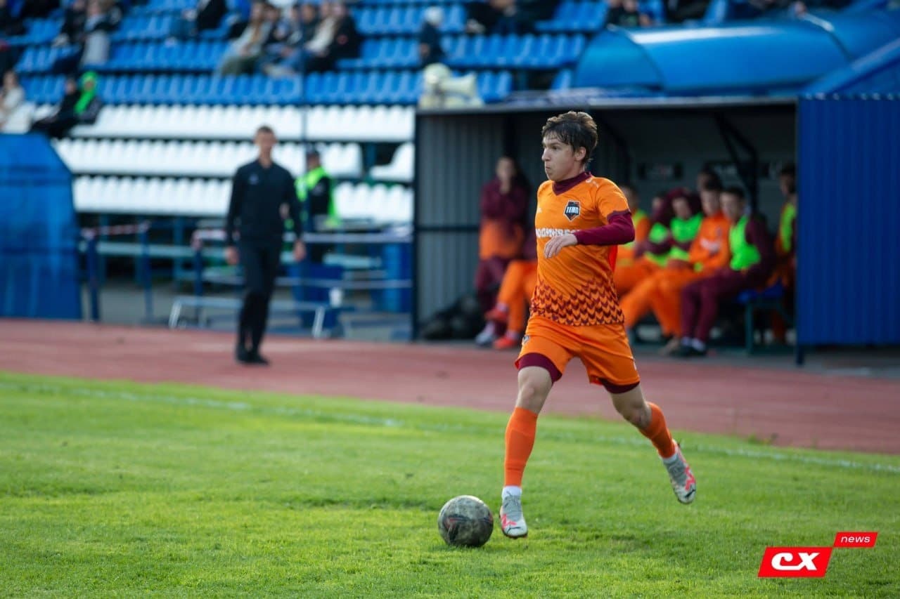 Кирилл Кругляков дебютировал в профессиональном футболе!