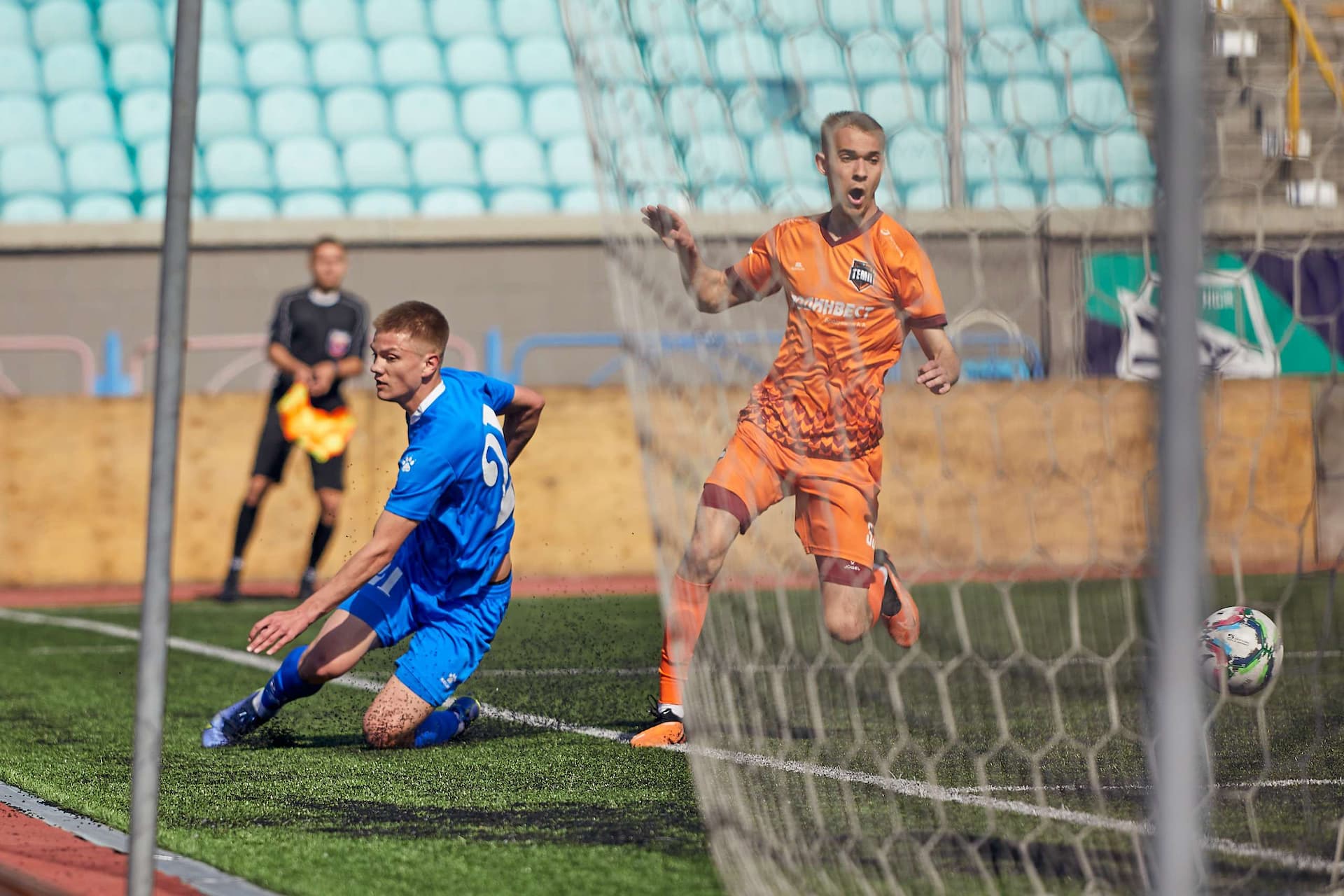 «Новосибирск-М» 1:1 «Темп». Третья лига. 02.06.2024. Пресс-служба «Новосибирска-М» — кадр 32