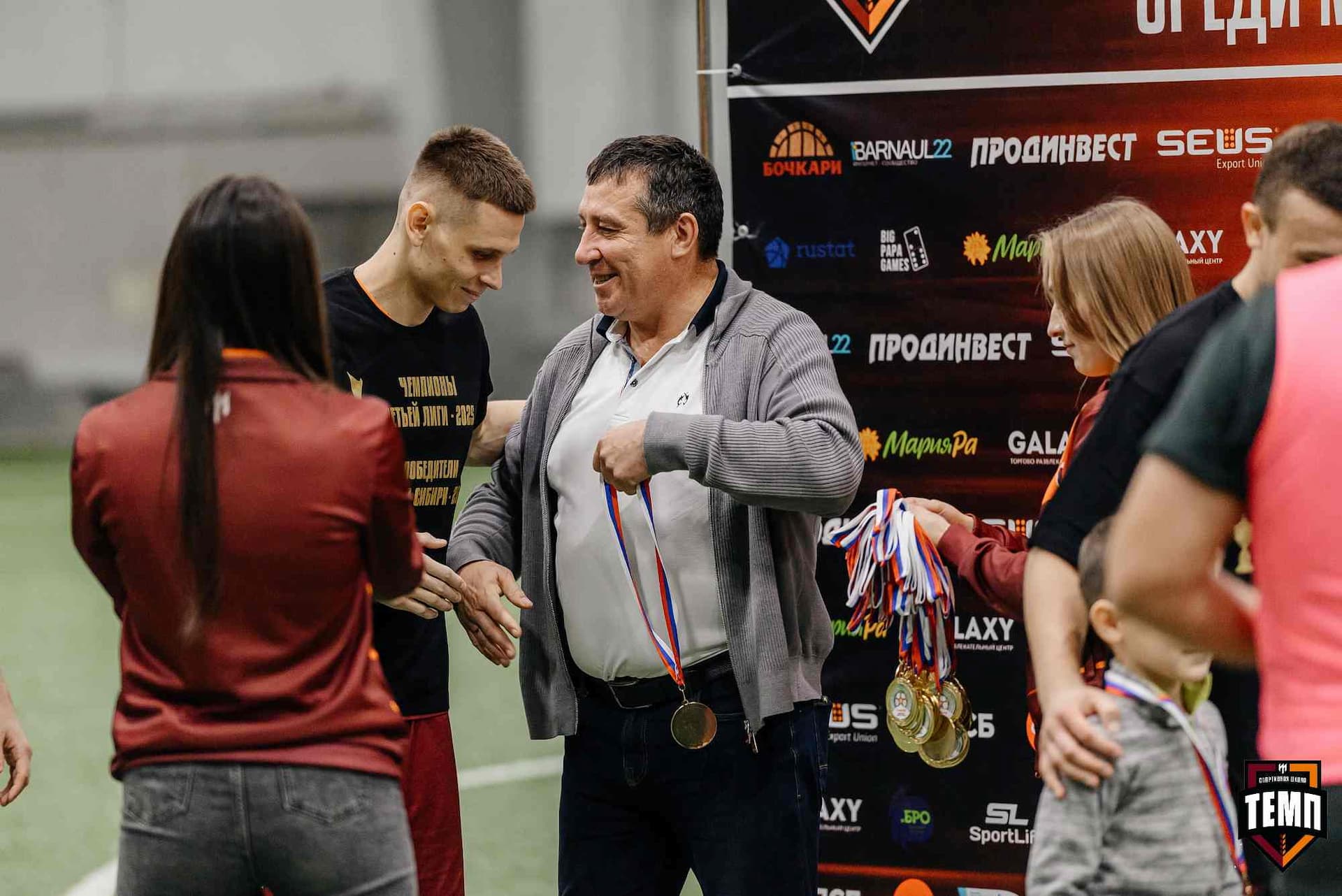 «Темп» 1:0 «Динамо-Барнаул-М». Третья лига. 05.10.2025 — кадр 217