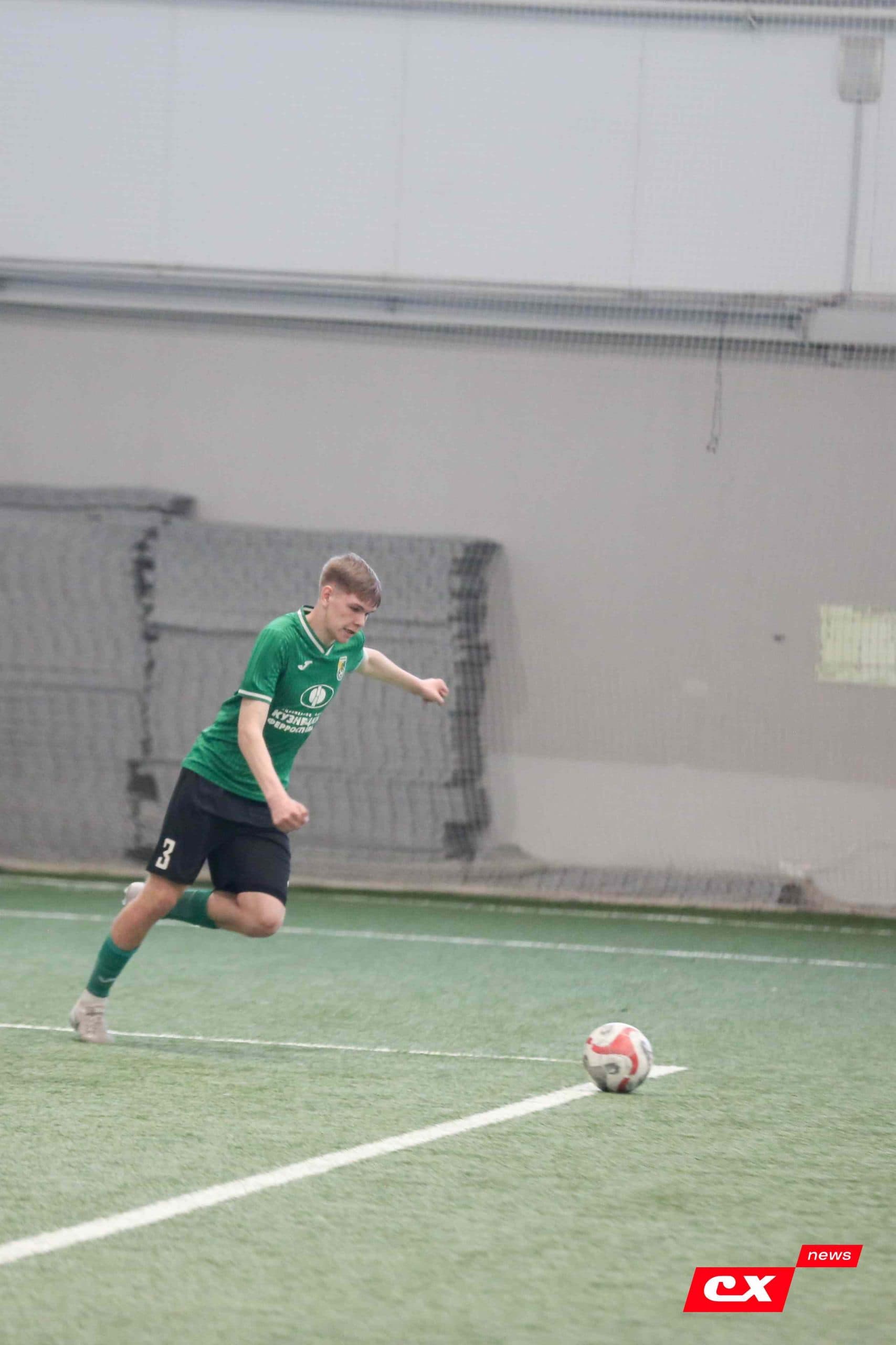 «Темп» 1:0 «Новокузнецк». Третья лига. 02.05.2025. Владимир Мартынов («CX News») — кадр 120