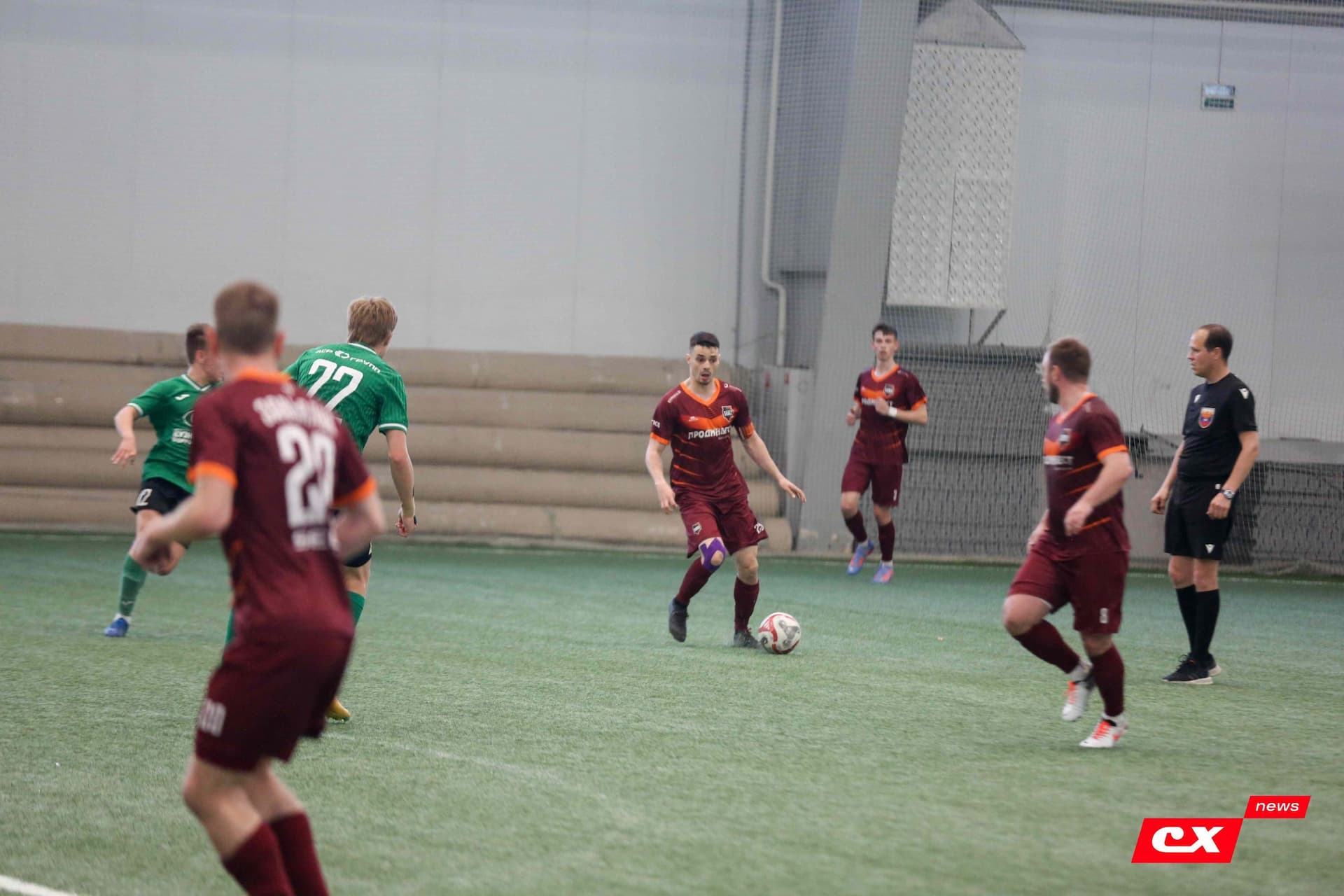 «Темп» 1:0 «Новокузнецк». Третья лига. 02.05.2025. Владимир Мартынов («CX News») — кадр 121