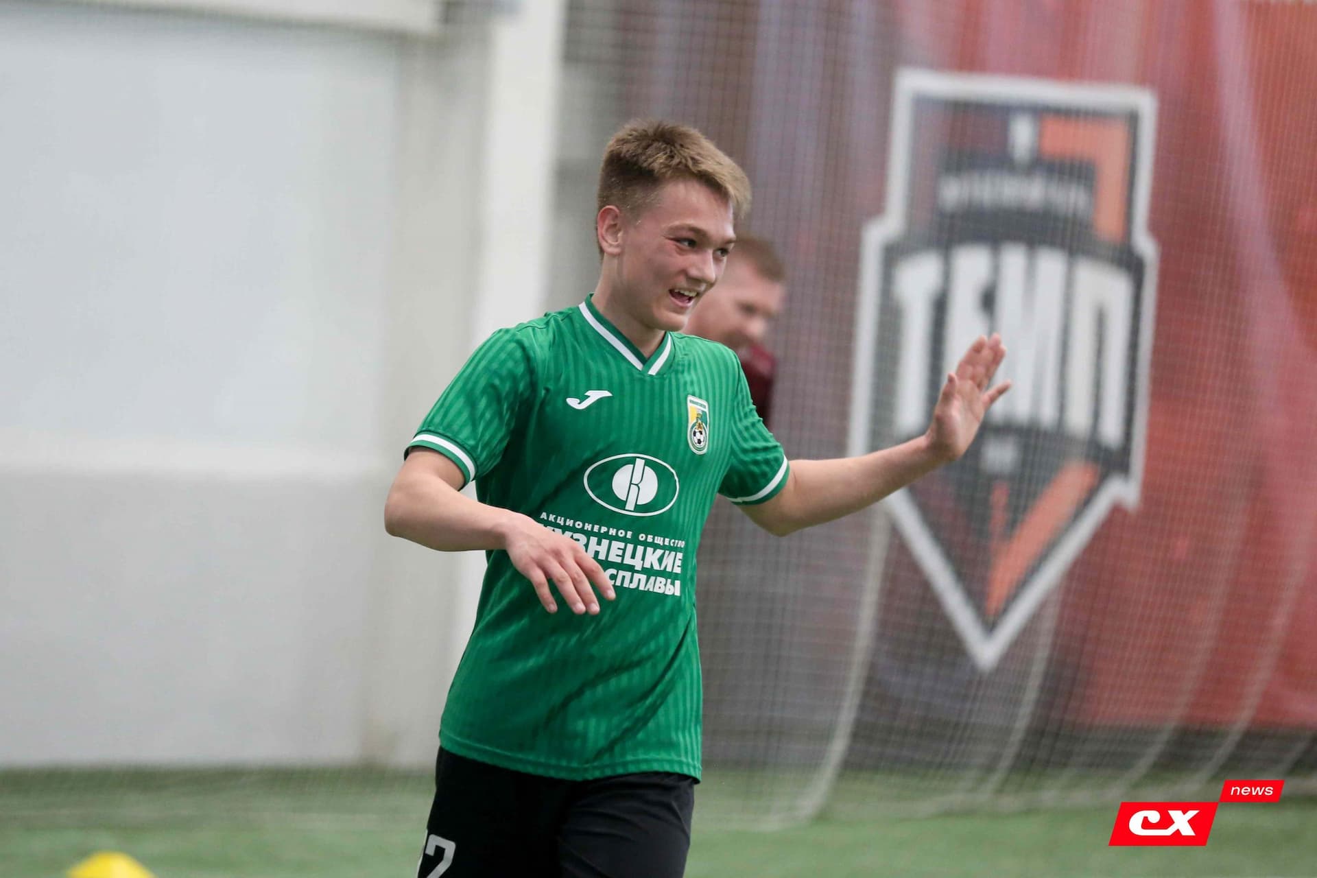 «Темп» 1:0 «Новокузнецк». Третья лига. 02.05.2025. Владимир Мартынов («CX News») — кадр 137