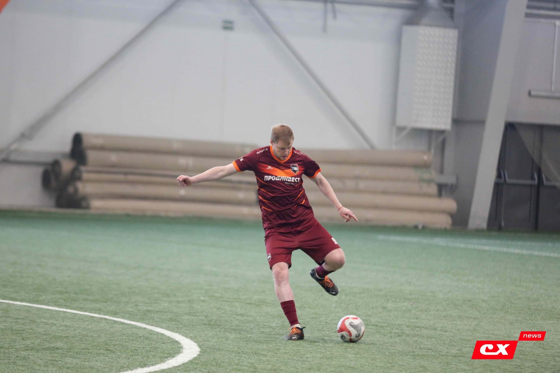 «Темп» 1:0 «Новокузнецк». Третья лига. 02.05.2025. Владимир Мартынов («CX News») — кадр 28