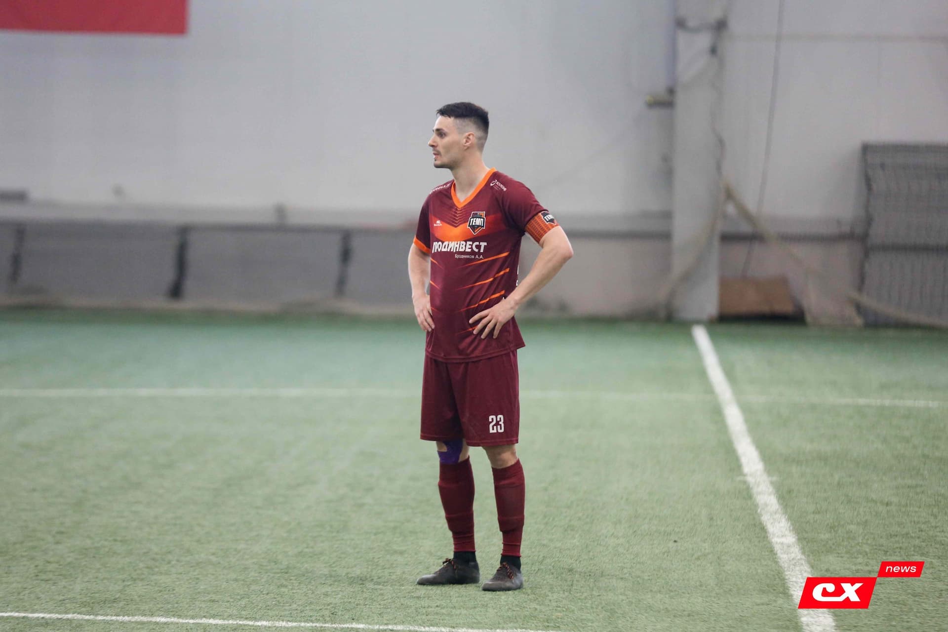 «Темп» 1:0 «Новокузнецк». Третья лига. 02.05.2025. Владимир Мартынов («CX News») — кадр 77