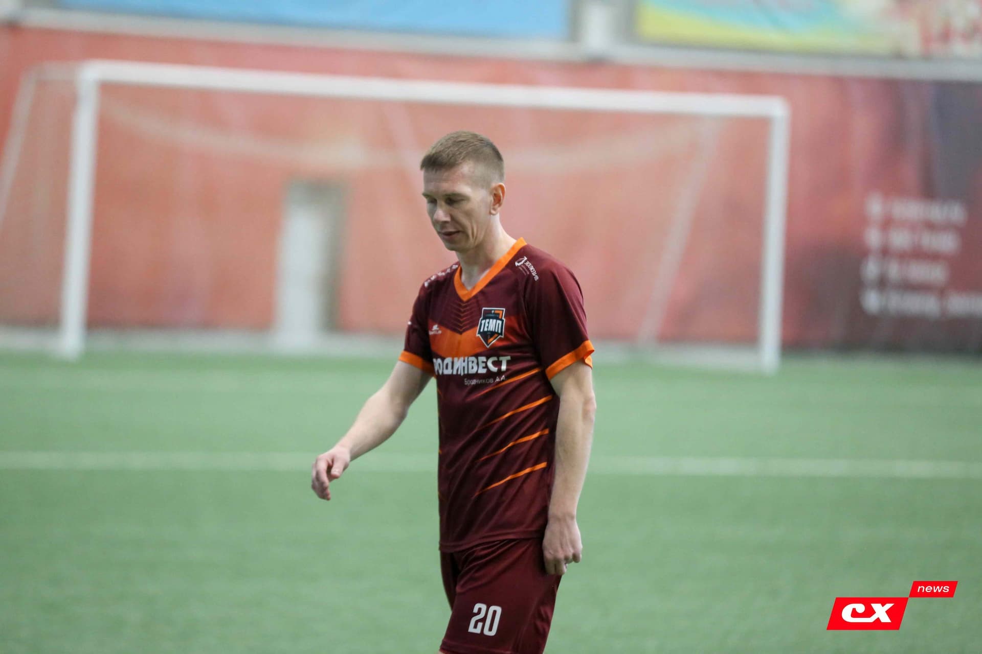 «Темп» 1:0 «Новокузнецк». Третья лига. 02.05.2025. Владимир Мартынов («CX News») — кадр 84
