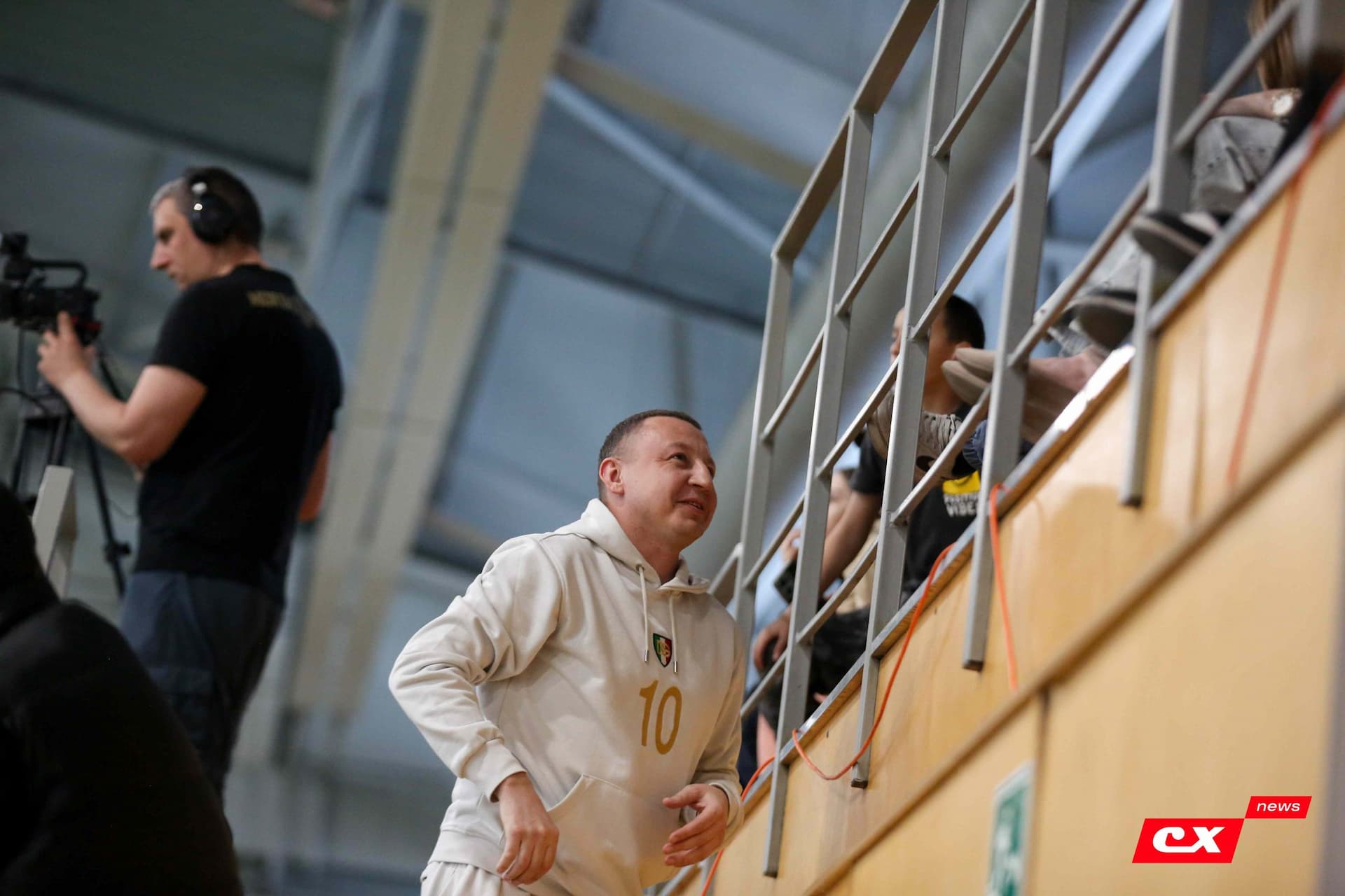 «Темп» 1:0 «Новокузнецк». Третья лига. 02.05.2025. Владимир Мартынов («CX News») — кадр 97