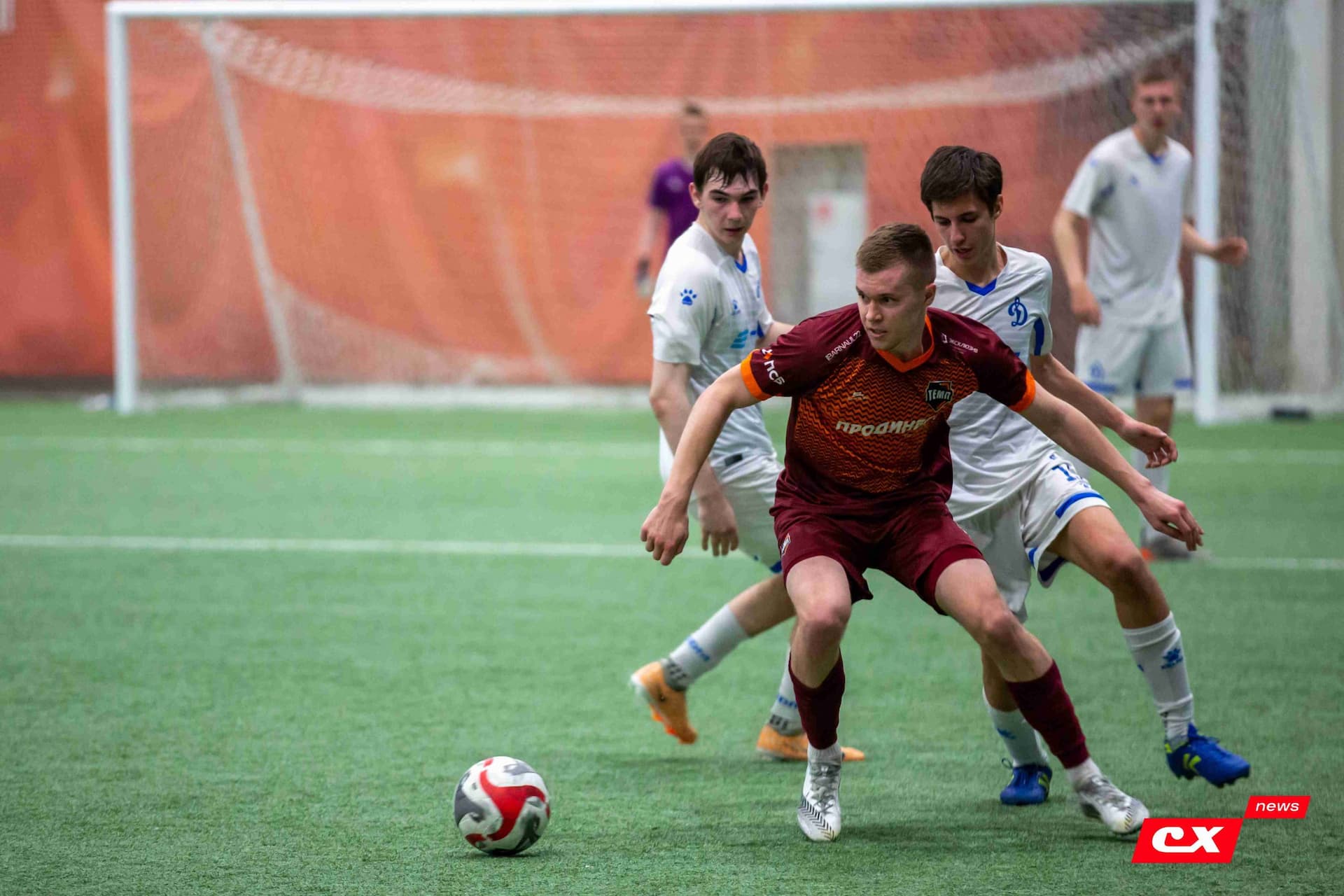 «Темп» 2:1 «Динамо-Барнаул-М». Кубок Сибири. 11.05.2024 — кадр 60