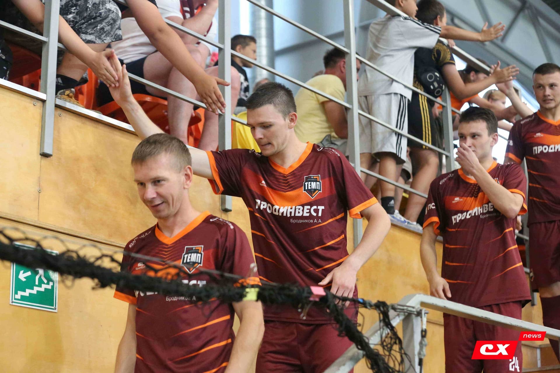 «Темп» 4:1 «Сибирь-М». Третья лига. 22.06.2025. Владимир Мартынов («CX News») — кадр 104