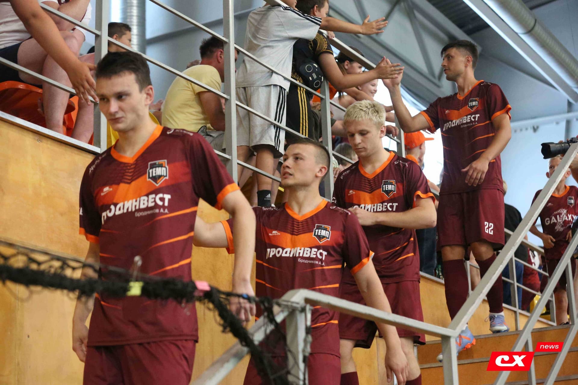 «Темп» 4:1 «Сибирь-М». Третья лига. 22.06.2025. Владимир Мартынов («CX News») — кадр 106