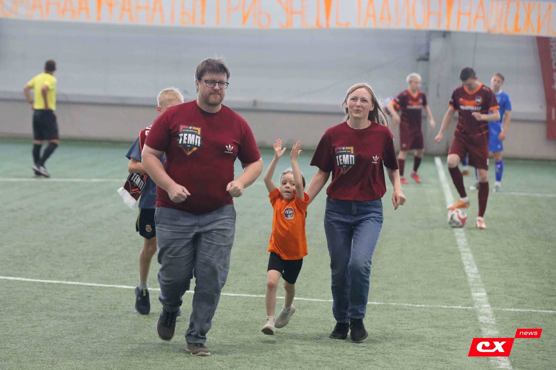 «Темп» 4:1 «Сибирь-М». Третья лига. 22.06.2025. Владимир Мартынов («CX News») — кадр 160