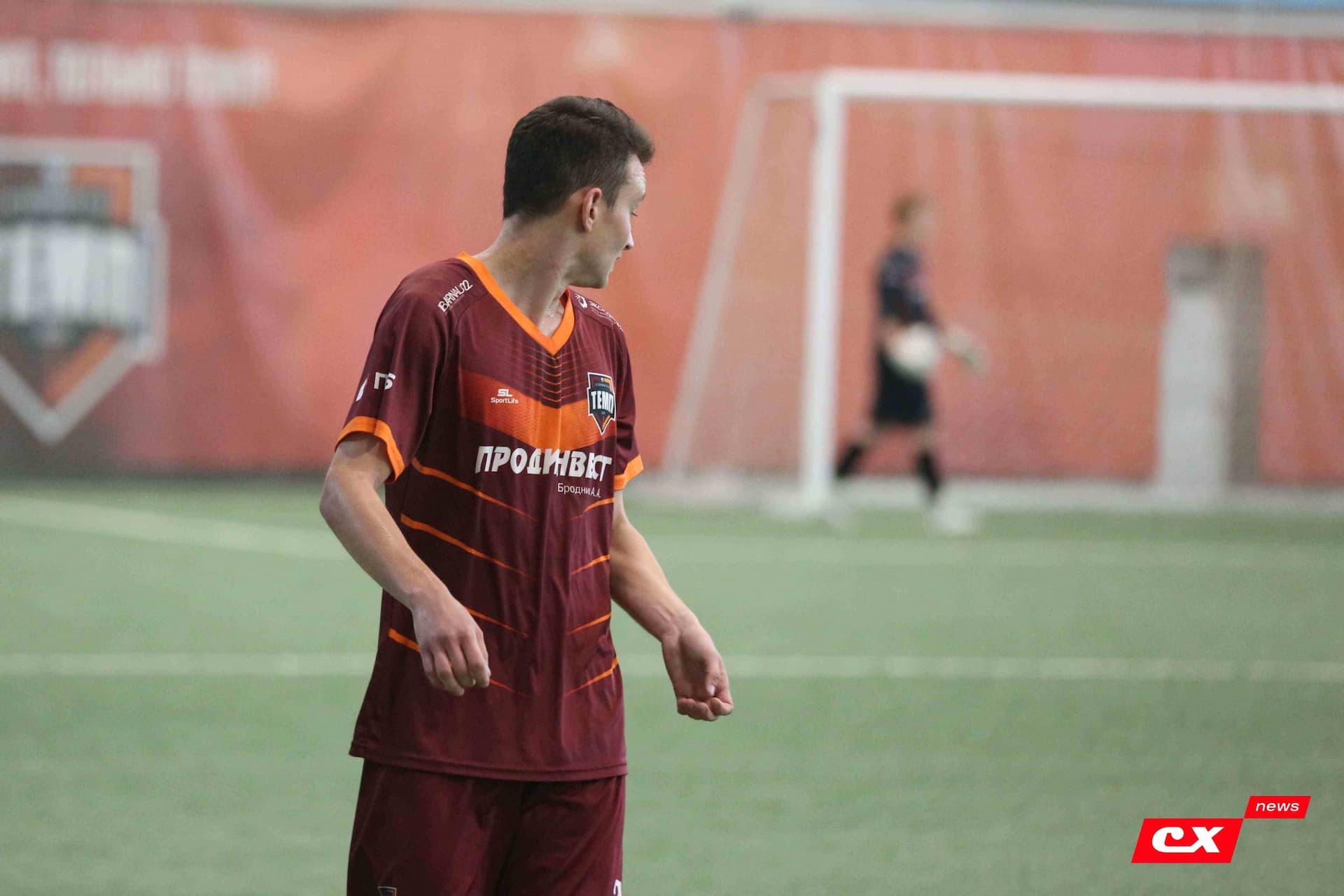 «Темп» 4:1 «Сибирь-М». Третья лига. 22.06.2025. Владимир Мартынов («CX News») — кадр 190