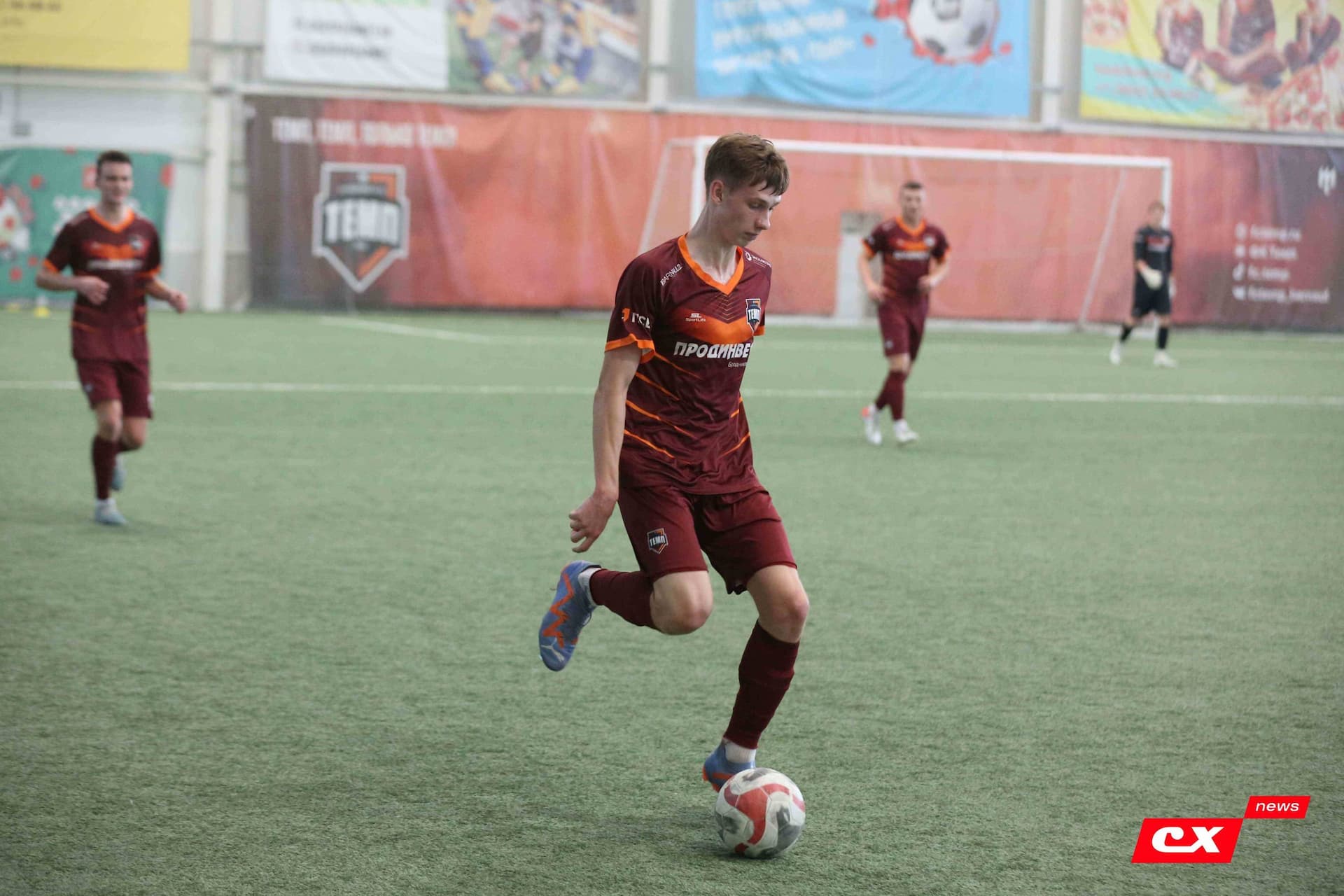 «Темп» 4:1 «Сибирь-М». Третья лига. 22.06.2025. Владимир Мартынов («CX News») — кадр 217