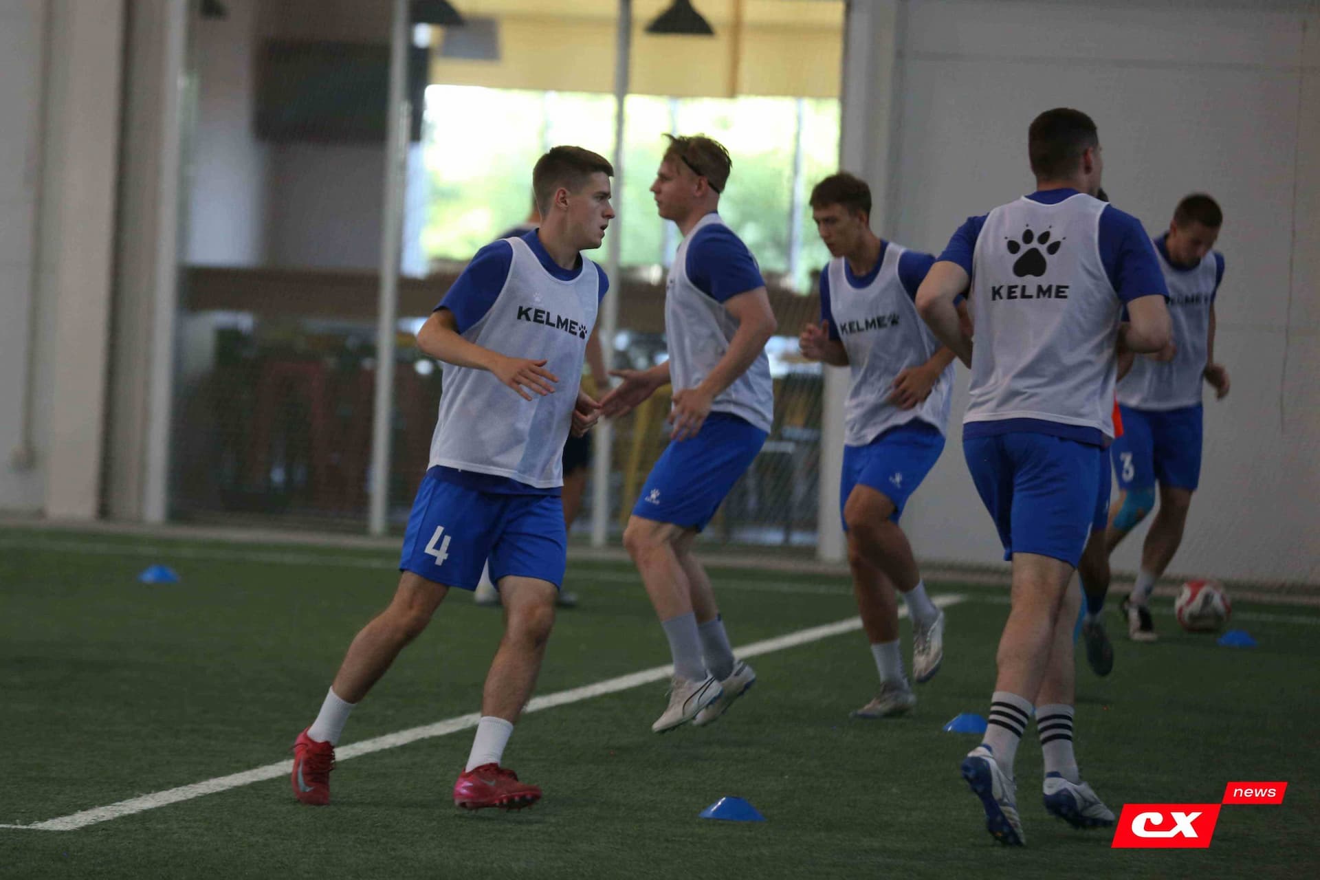 «Темп» 4:1 «Сибирь-М». Третья лига. 22.06.2025. Владимир Мартынов («CX News») — кадр 61