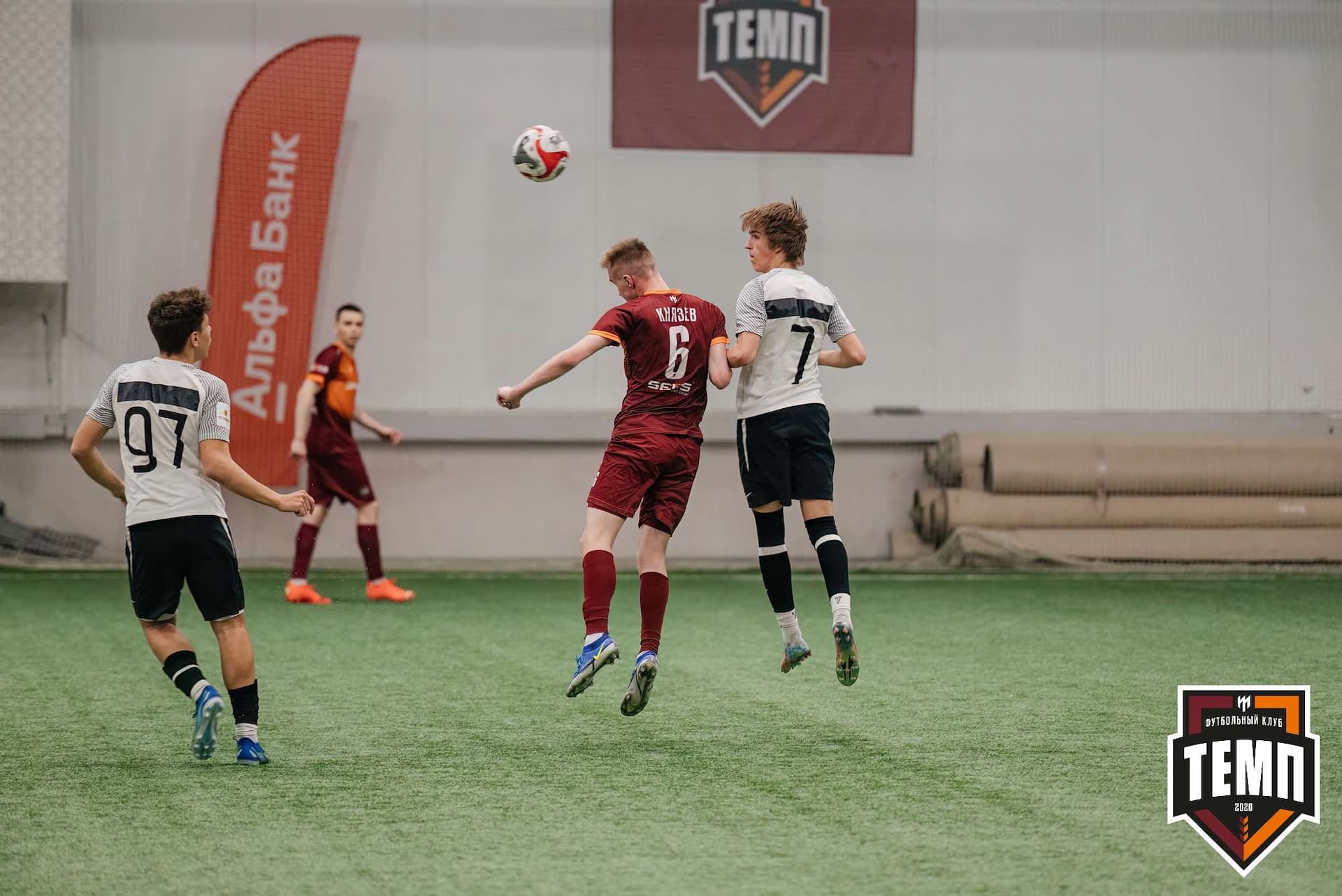 «Темп» 6:1 «Чита». Третья лига. 28.04.2024 — кадр 306
