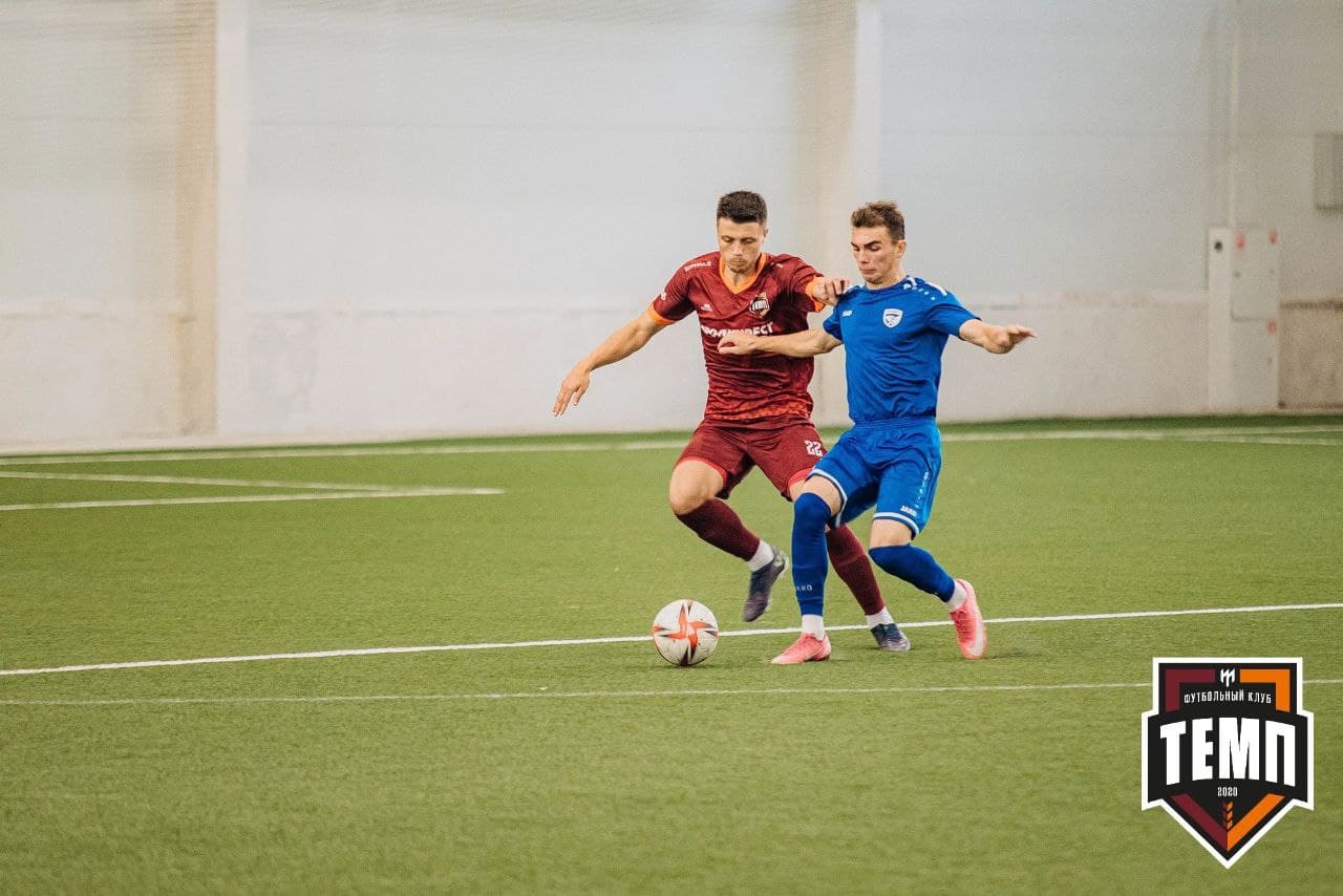 Терпим поражение от «Новосибирска-М»...