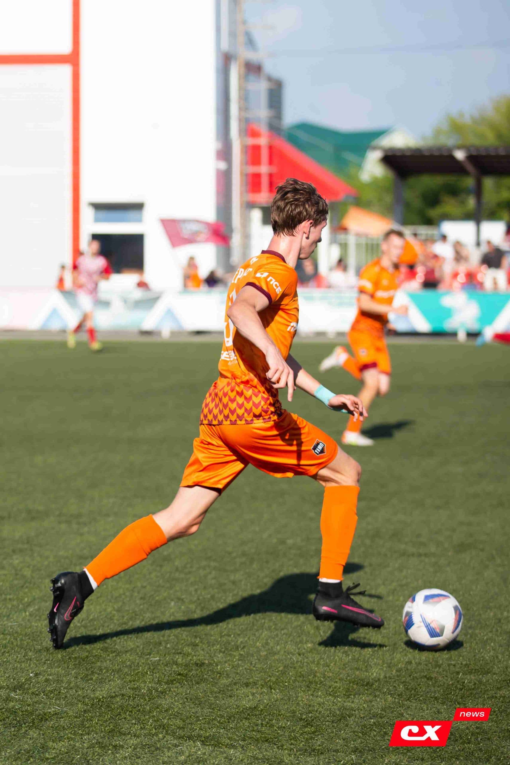 «Полимер» 2:2 «Темп». Кубок Сибири. 19.07.2024. CX News — кадр 31