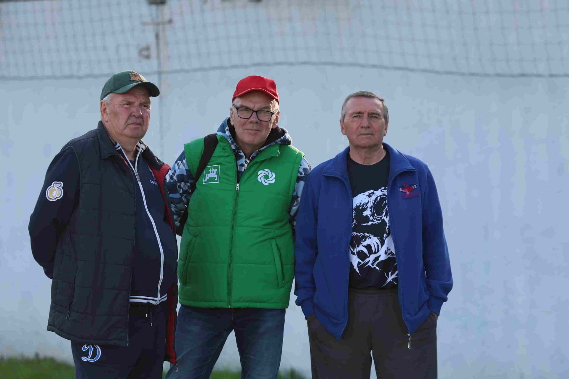 «Полимер» 2:2 «Темп». Третья лига. 05.09.2025. Владимир Мартынов («CX News») и Александр Чёрный («Алтайский спорт») — кадр 181